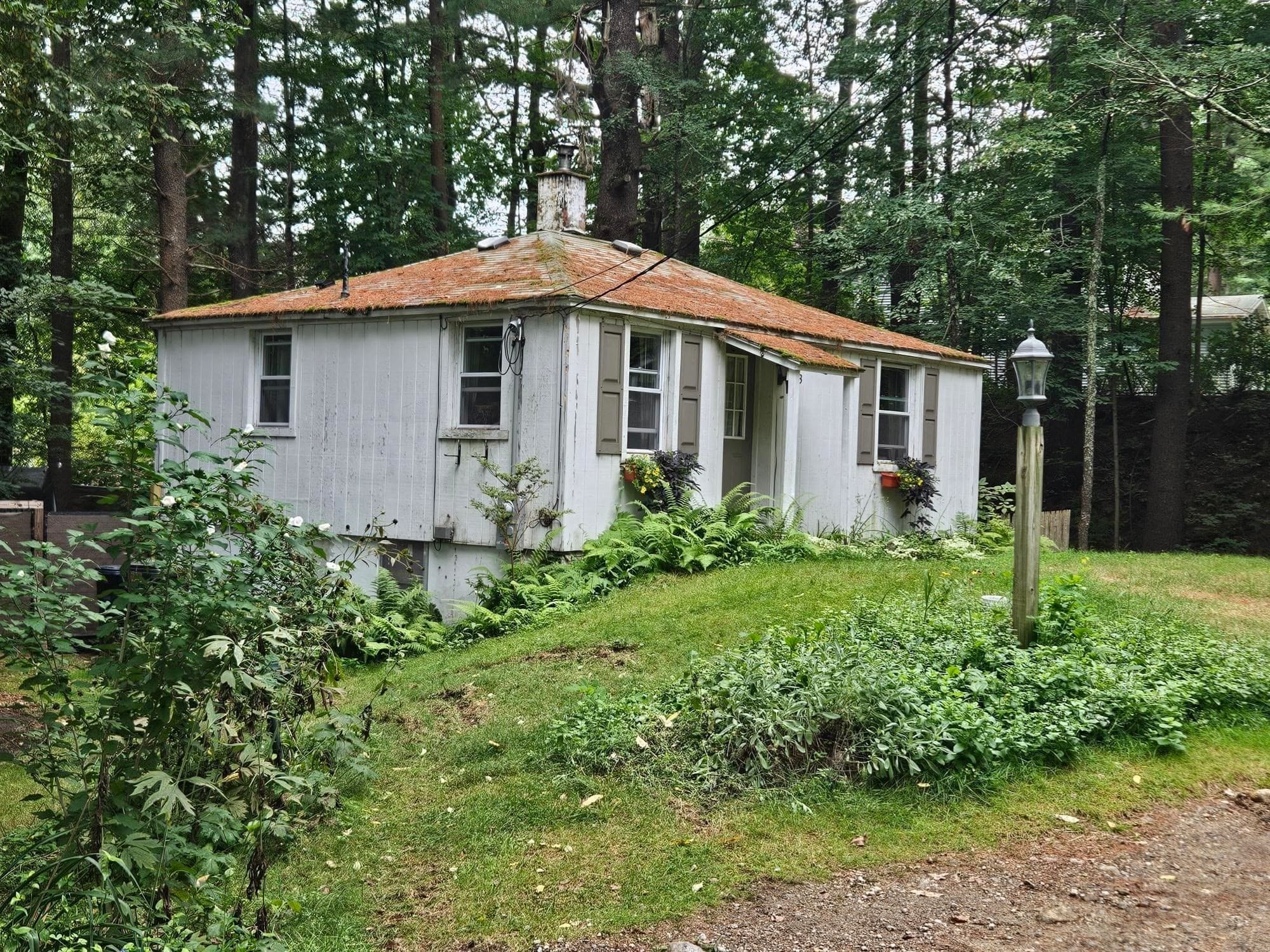 3 Family at 543-547 Quinapoxet St, Holden MA 01522, photo 6 of 42