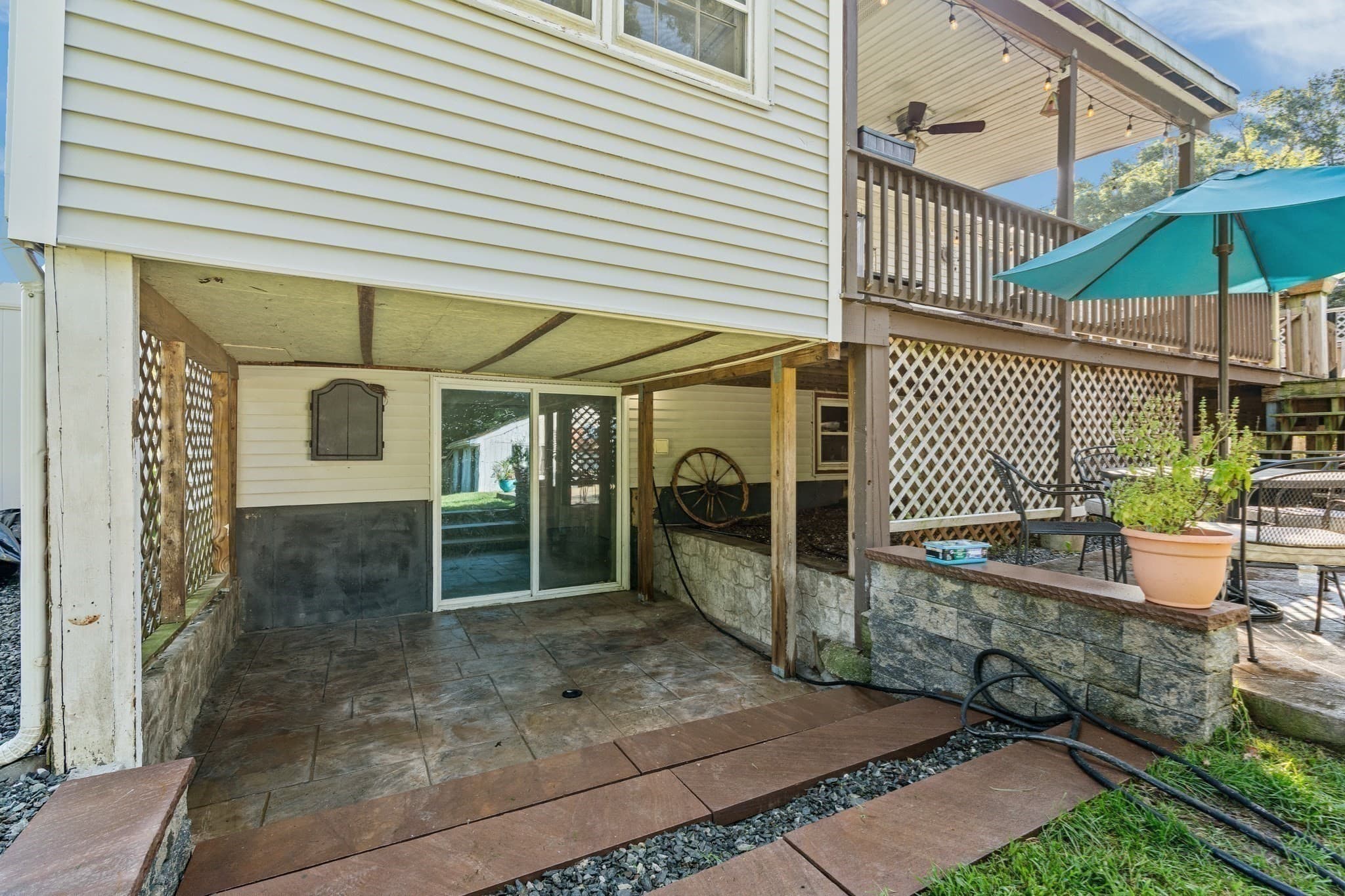 Single Family Residence at 77 Quequechan Rd, Taunton MA 02780, photo 27 of 38