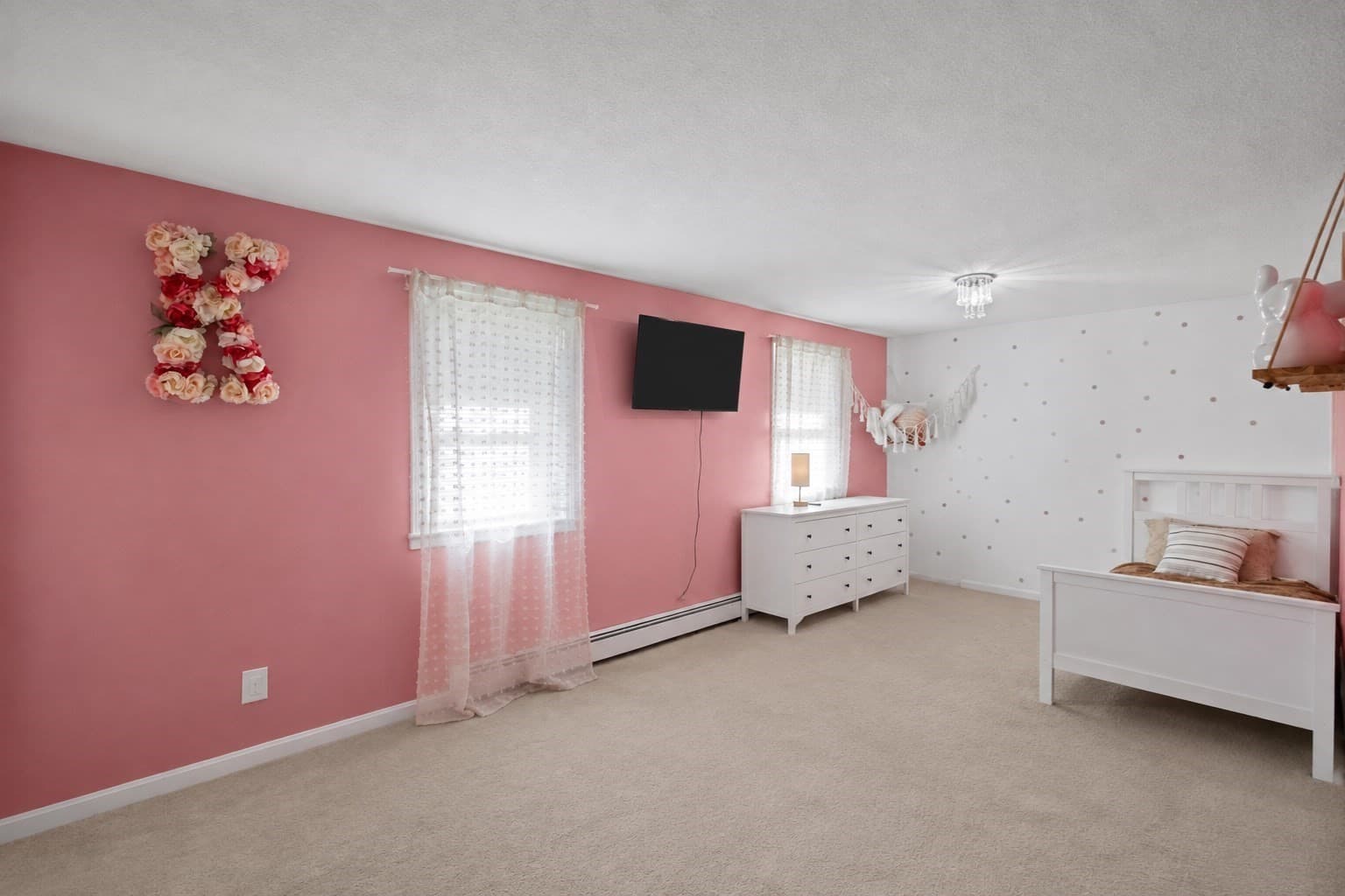 Single Family Residence at 77 Quequechan Rd, Taunton MA 02780, photo 13 of 38