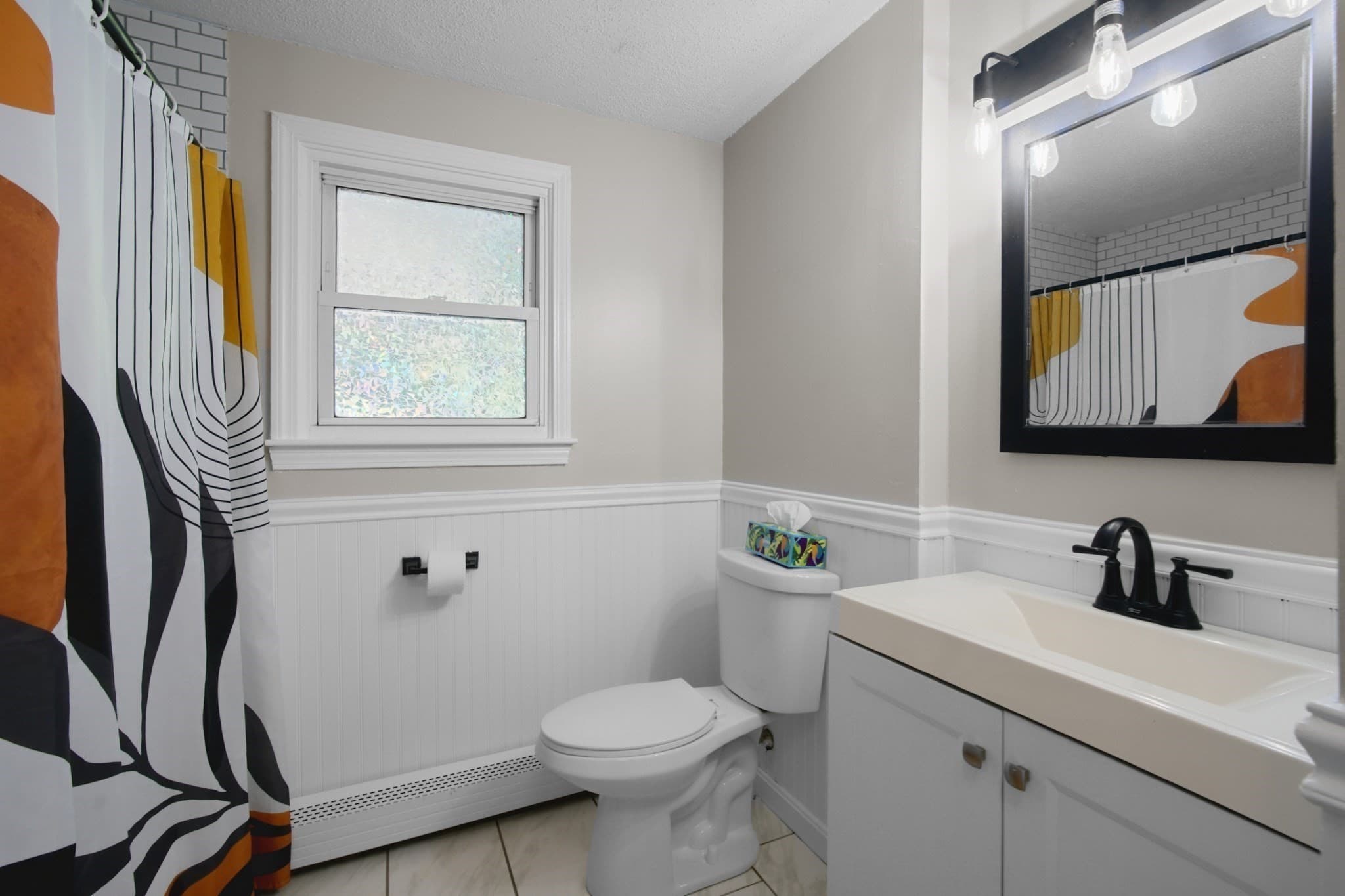 Single Family Residence at 77 Quequechan Rd, Taunton MA 02780, photo 12 of 38