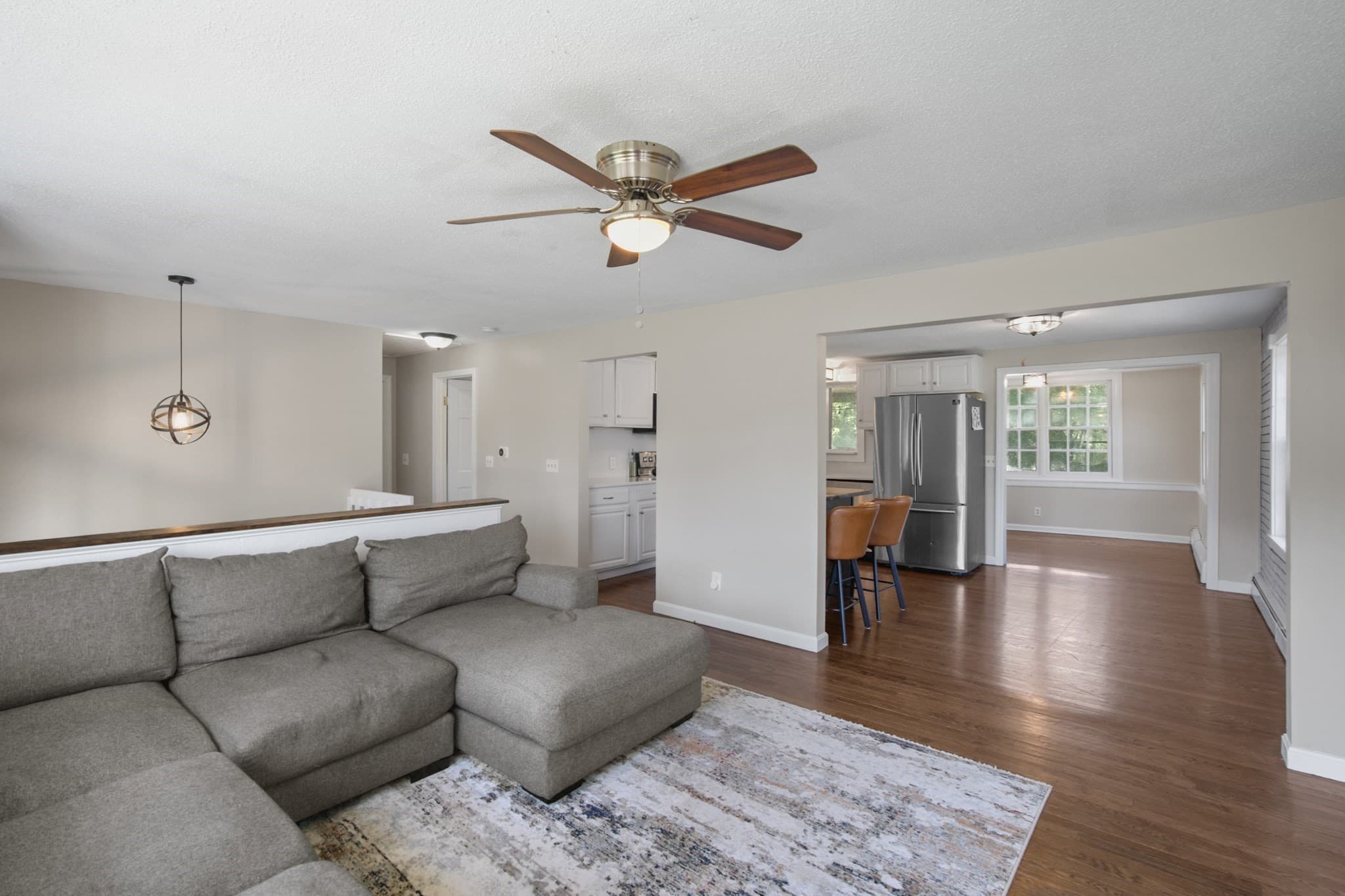 Single Family Residence at 77 Quequechan Rd, Taunton MA 02780, photo 5 of 38