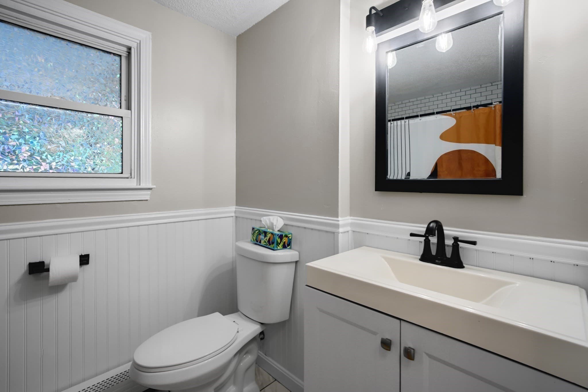 Single Family Residence at 77 Quequechan Rd, Taunton MA 02780, photo 11 of 38
