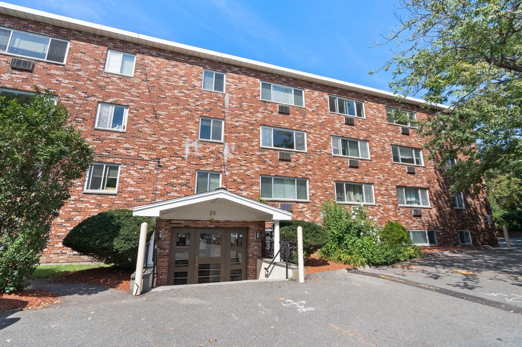 Condominium at 20 Radcliffe # 105, Boston MA 02134, photo 23 of 25