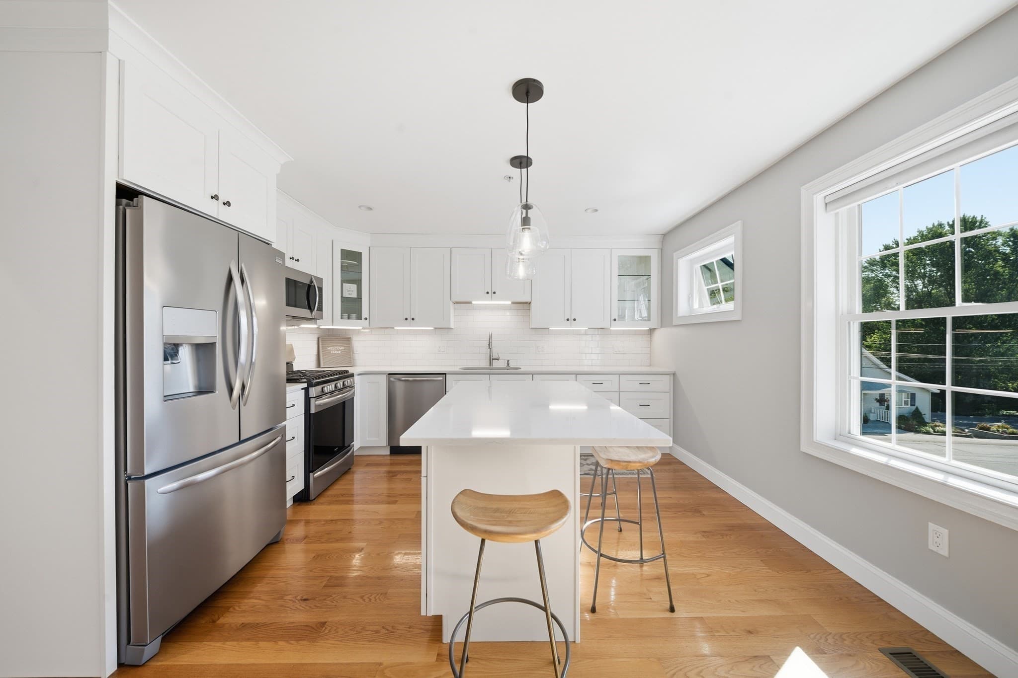 Condominium at 61 Valley St # 2, Wakefield MA 01880, photo 2 of 40