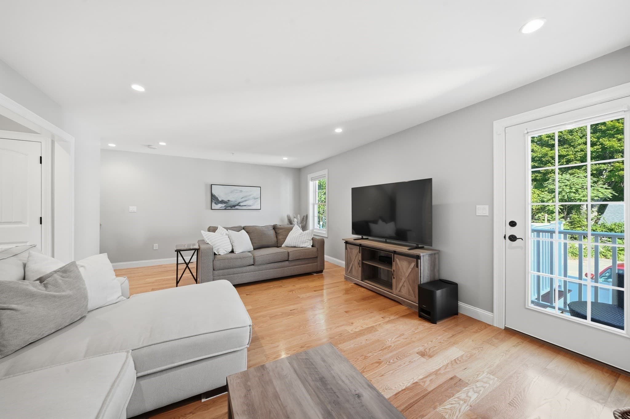 Condominium at 61 Valley St # 2, Wakefield MA 01880, photo 11 of 40