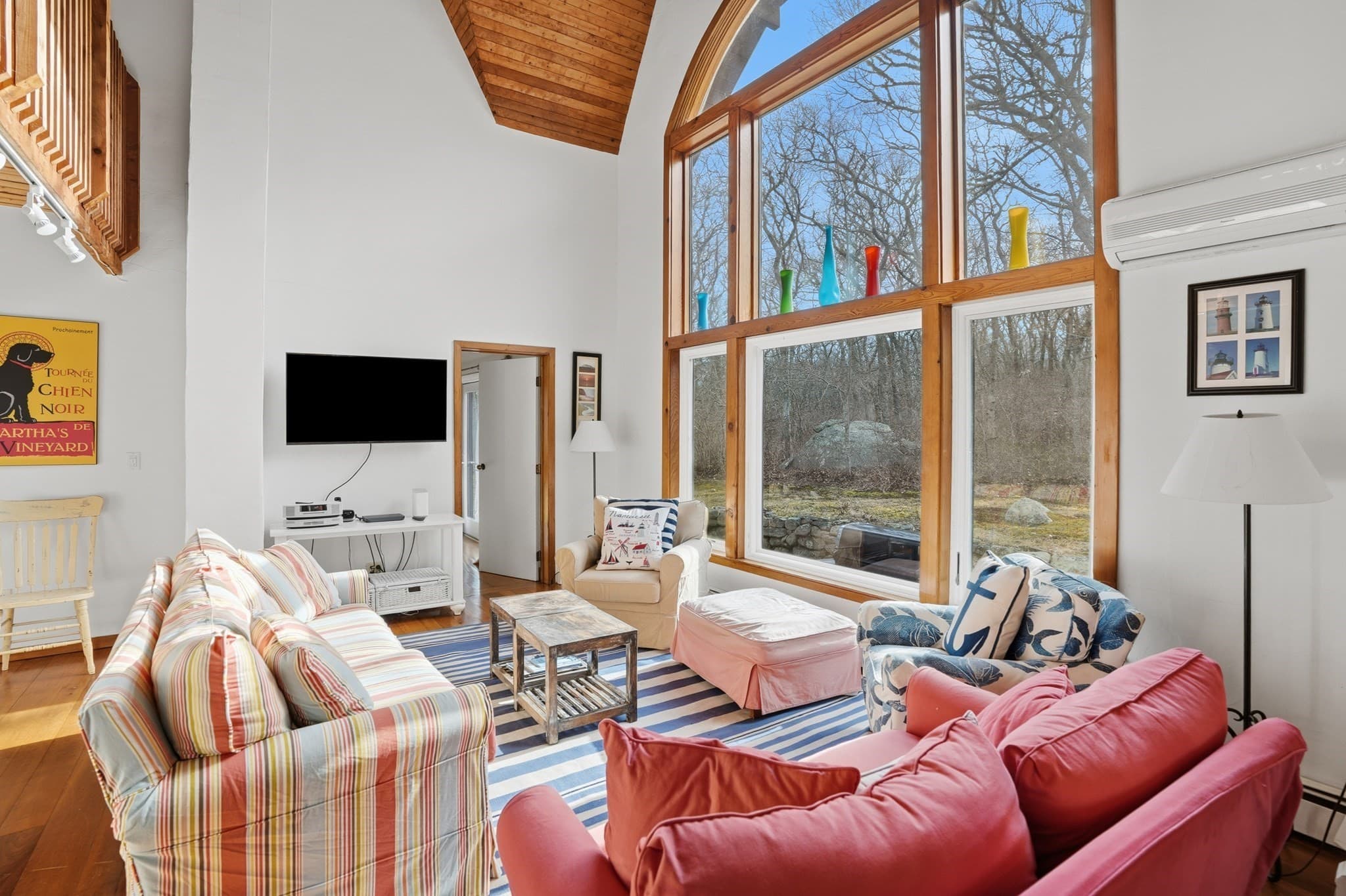 Single Family Residence at 43 N Slope Lane, Chilmark MA 02535, photo 6 of 31