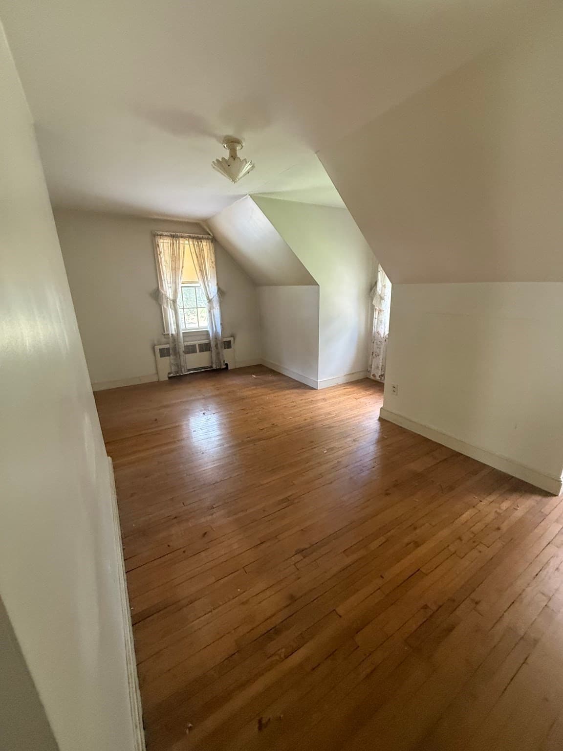 Single Family Residence at 6 Reservoir Park, Needham MA 02494, Needham, photo 10 of 17