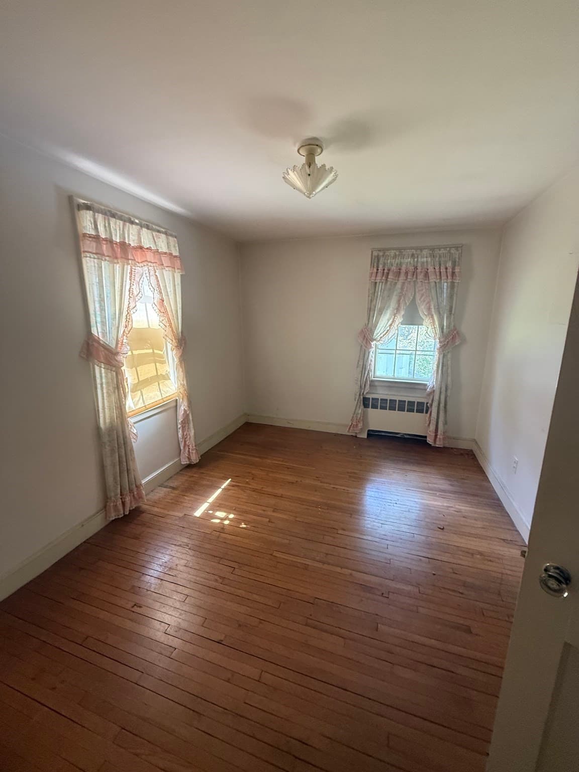 Single Family Residence at 6 Reservoir Park, Needham MA 02494, Needham, photo 11 of 17