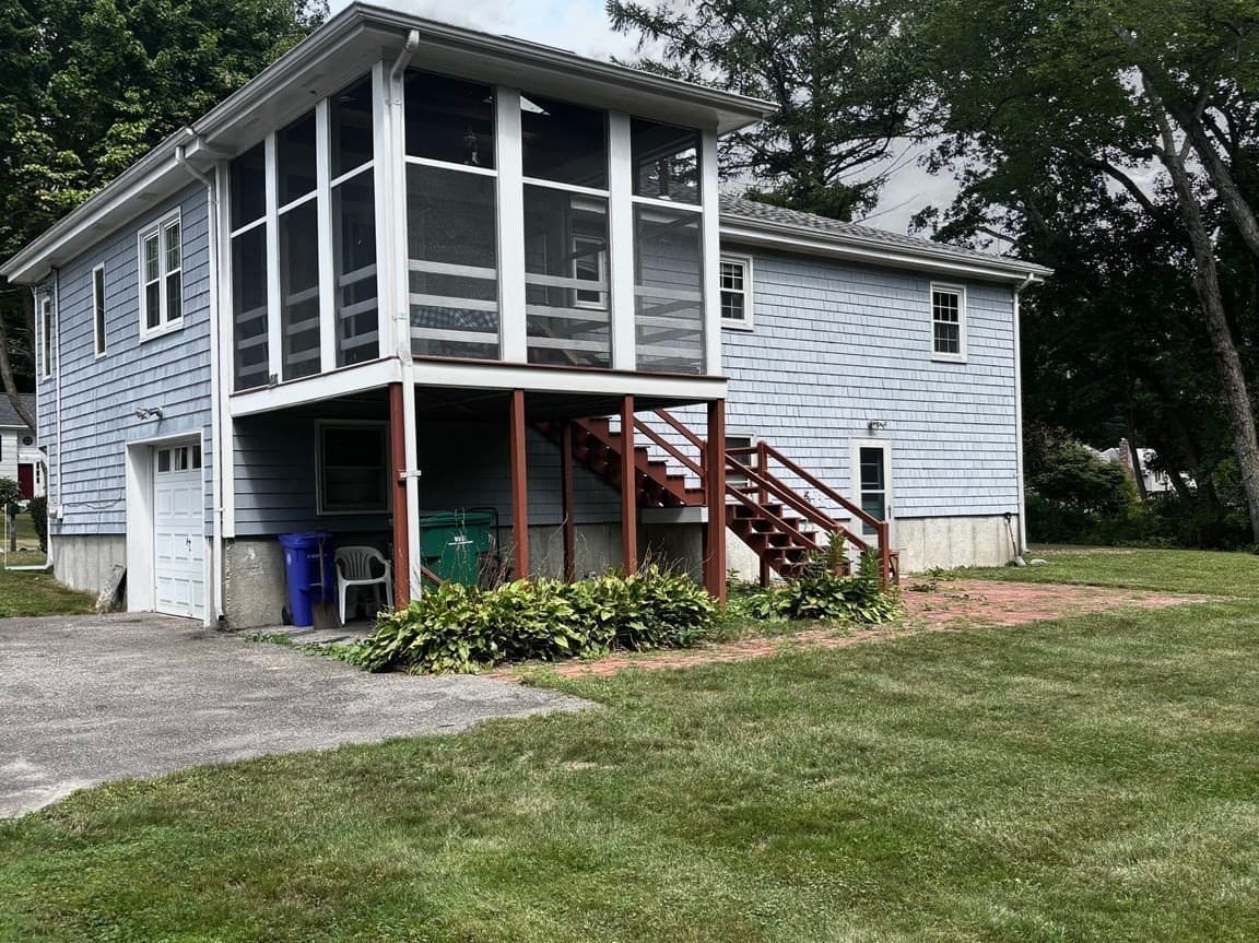 Single Family Residence at 33 Chartley Brook Ln, Attleboro MA 02703, Attleboro, photo 4 of 28