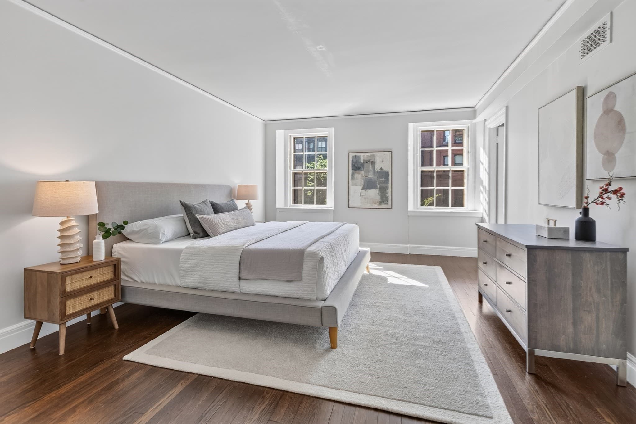 Condominium at 172 Beacon St # 3, Boston MA 02116, photo 26 of 41