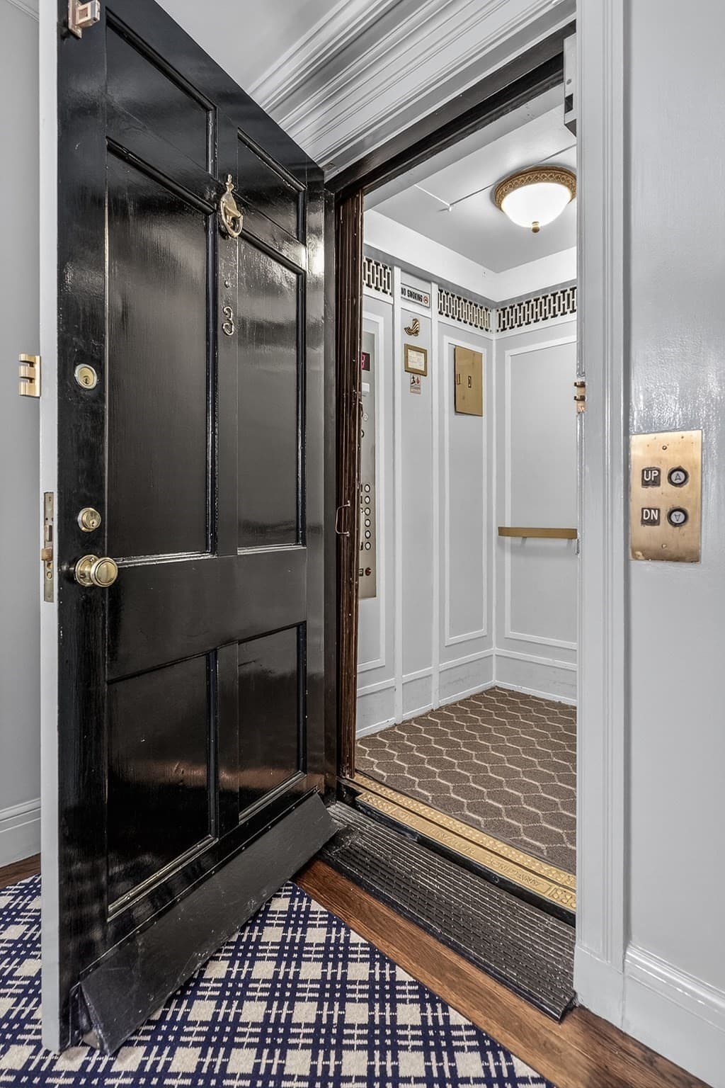 Condominium at 172 Beacon St # 3, Boston MA 02116, photo 34 of 41