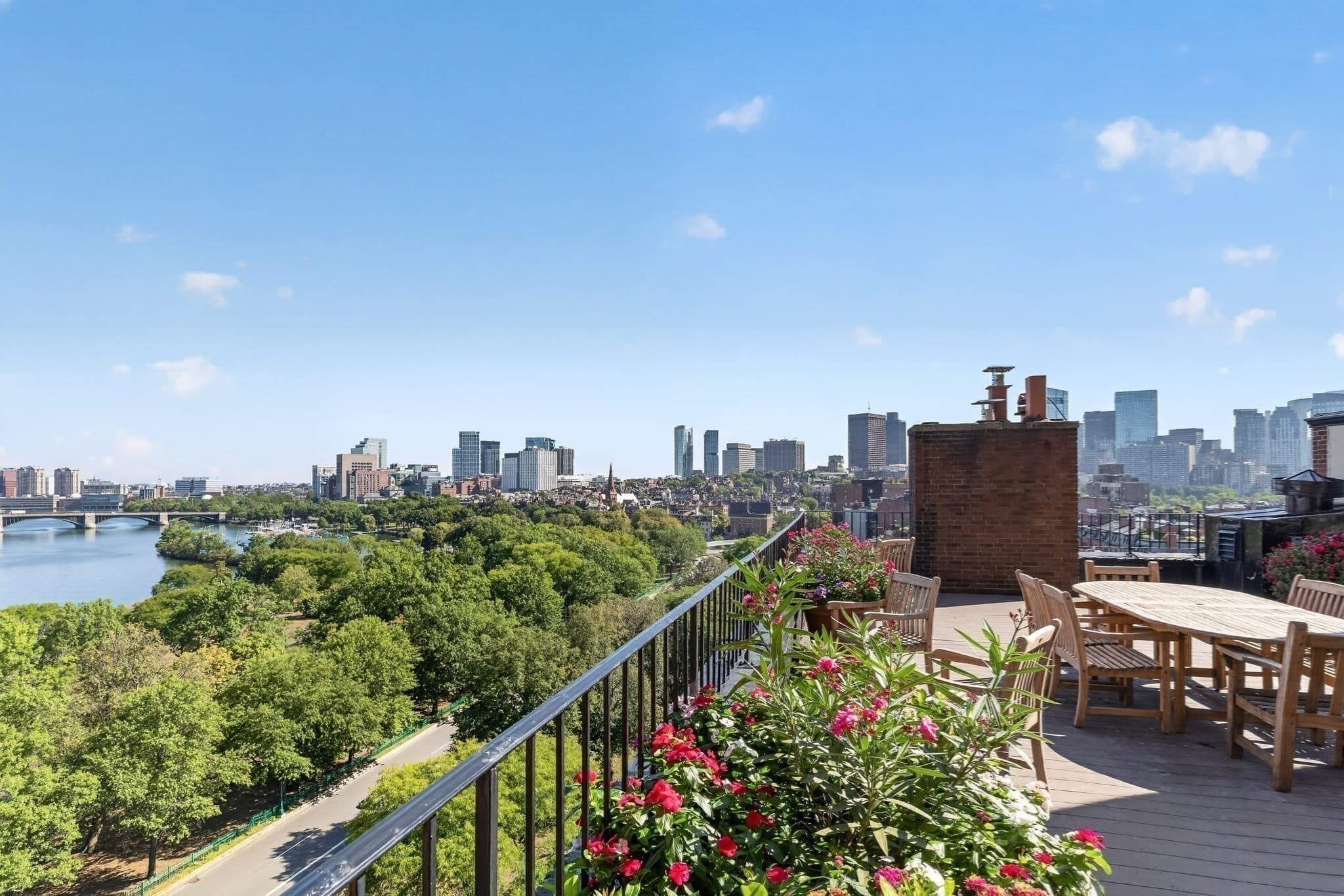Condominium at 172 Beacon St # 3, Boston MA 02116, photo 37 of 41
