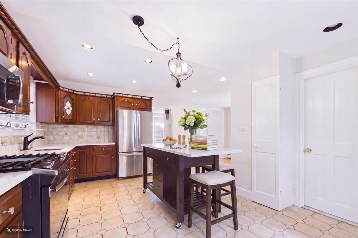 Single Family Residence at 9 Granada Ave, Boston MA 02131, Boston, photo 21 of 42