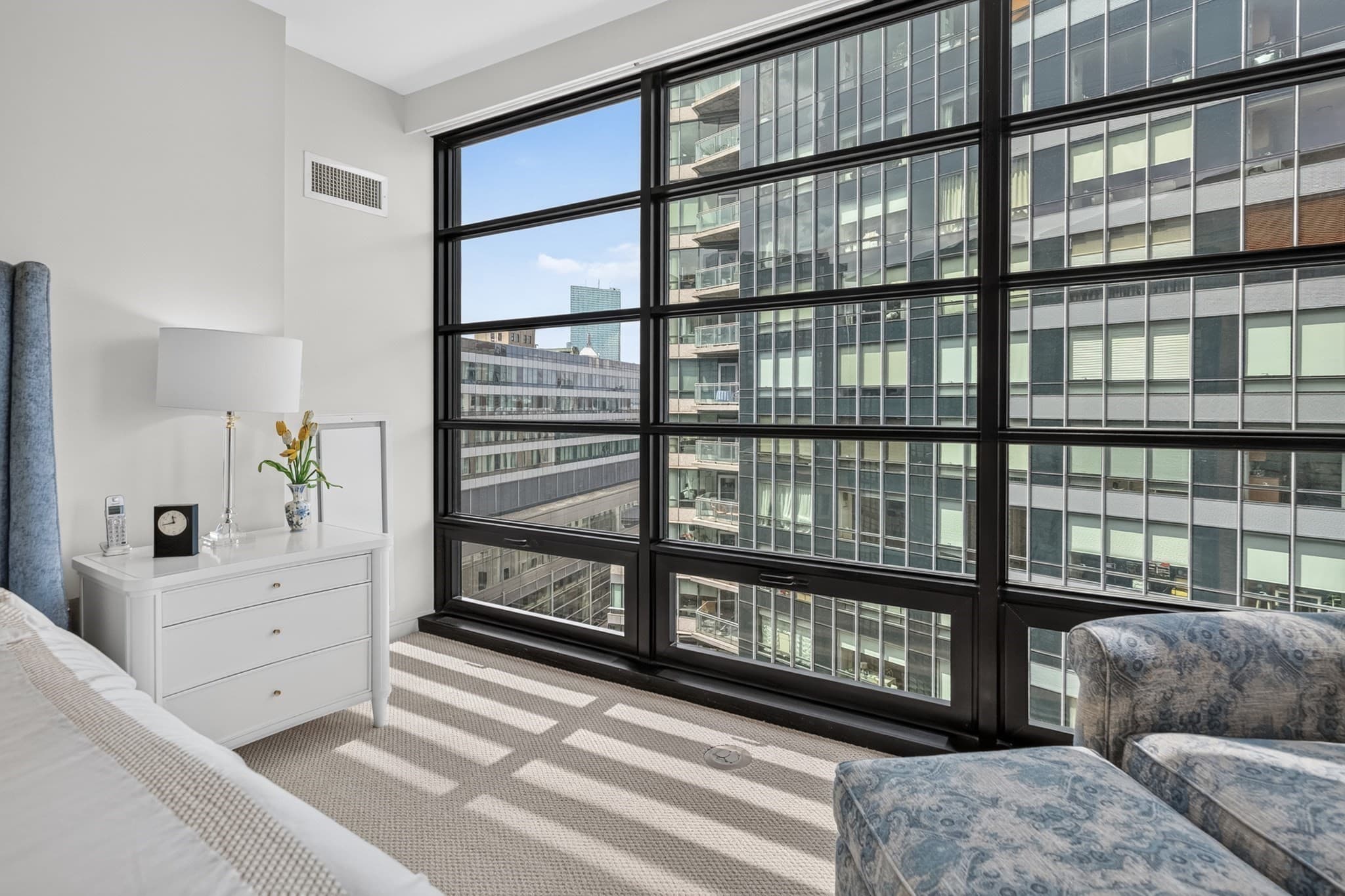 Condominium at 580 Washington St # 1410, Boston MA 02111, photo 15 of 26