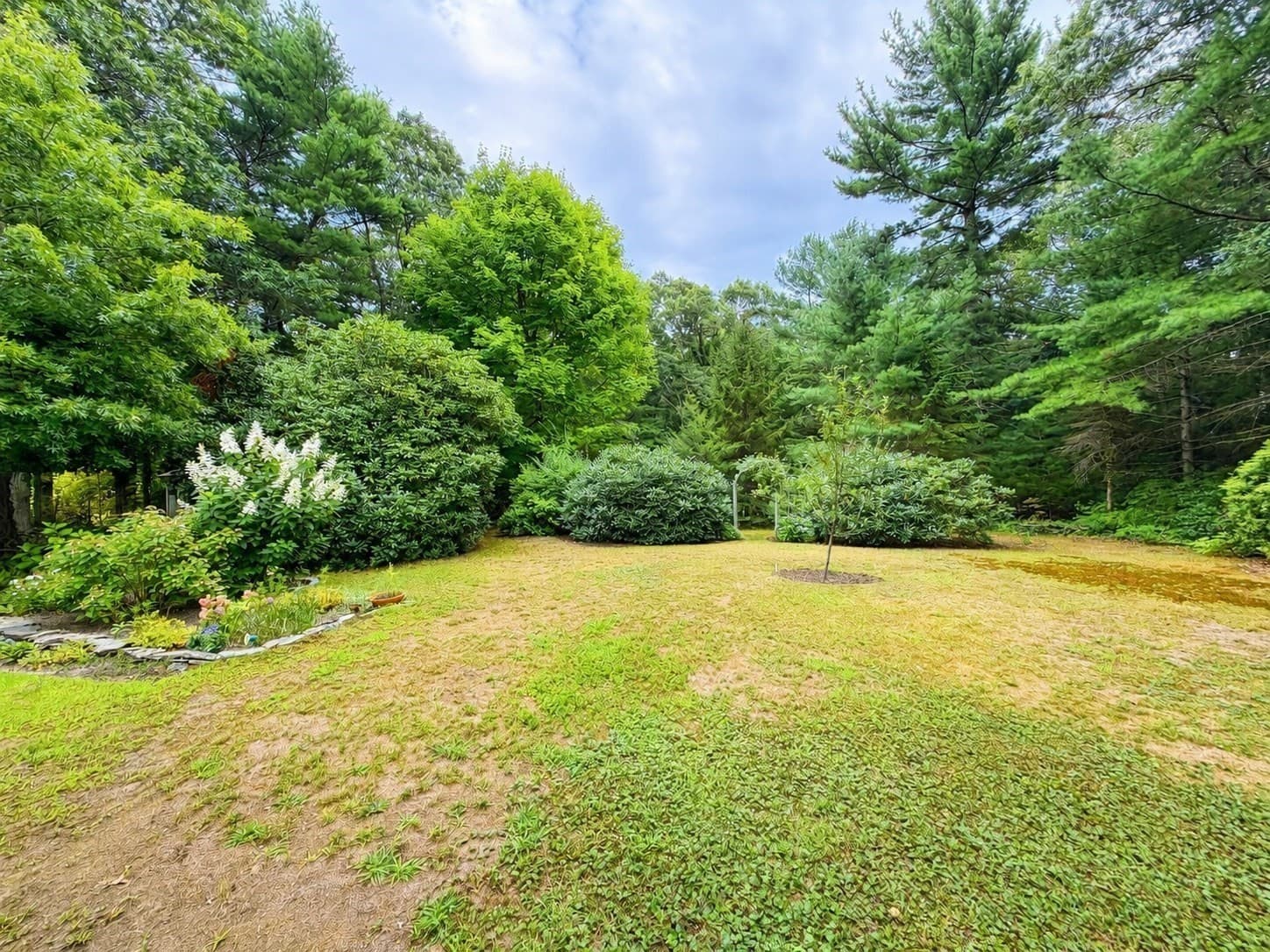 Single Family Residence at 120 Halfway Pond Rd, Plymouth MA 02360, photo 30 of 32