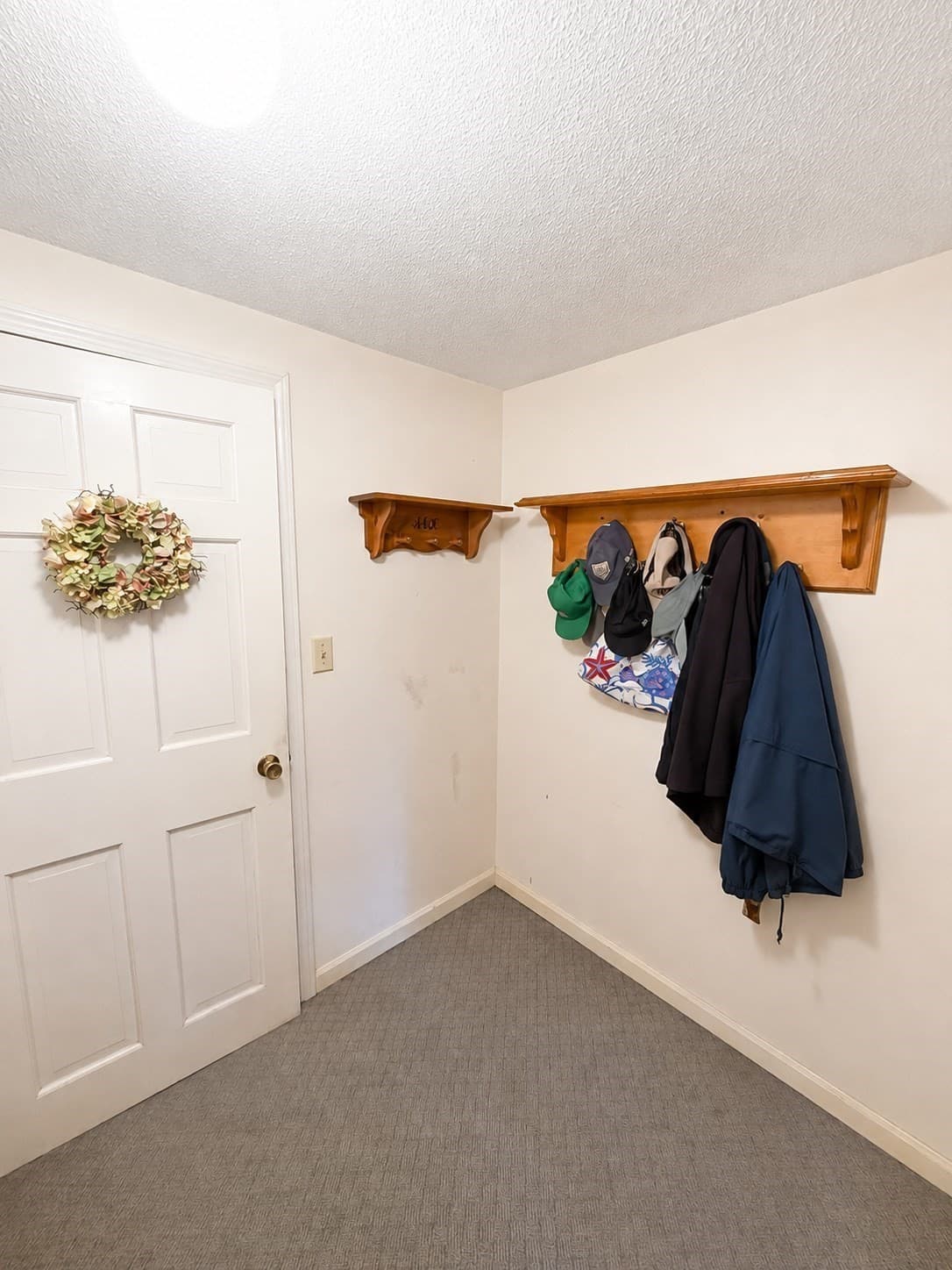 Single Family Residence at 120 Halfway Pond Rd, Plymouth MA 02360, photo 19 of 32