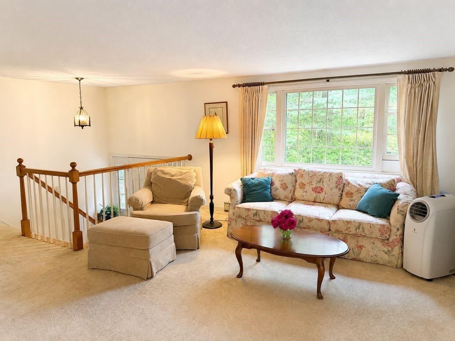 Single Family Residence at 120 Halfway Pond Rd, Plymouth MA 02360, photo 4 of 32