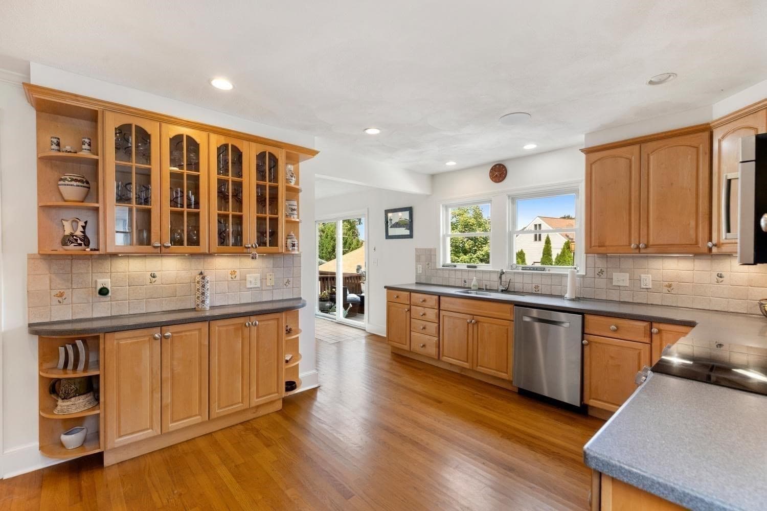 Single Family Residence at 501 Belmont St, Belmont MA 02478, photo 16 of 42