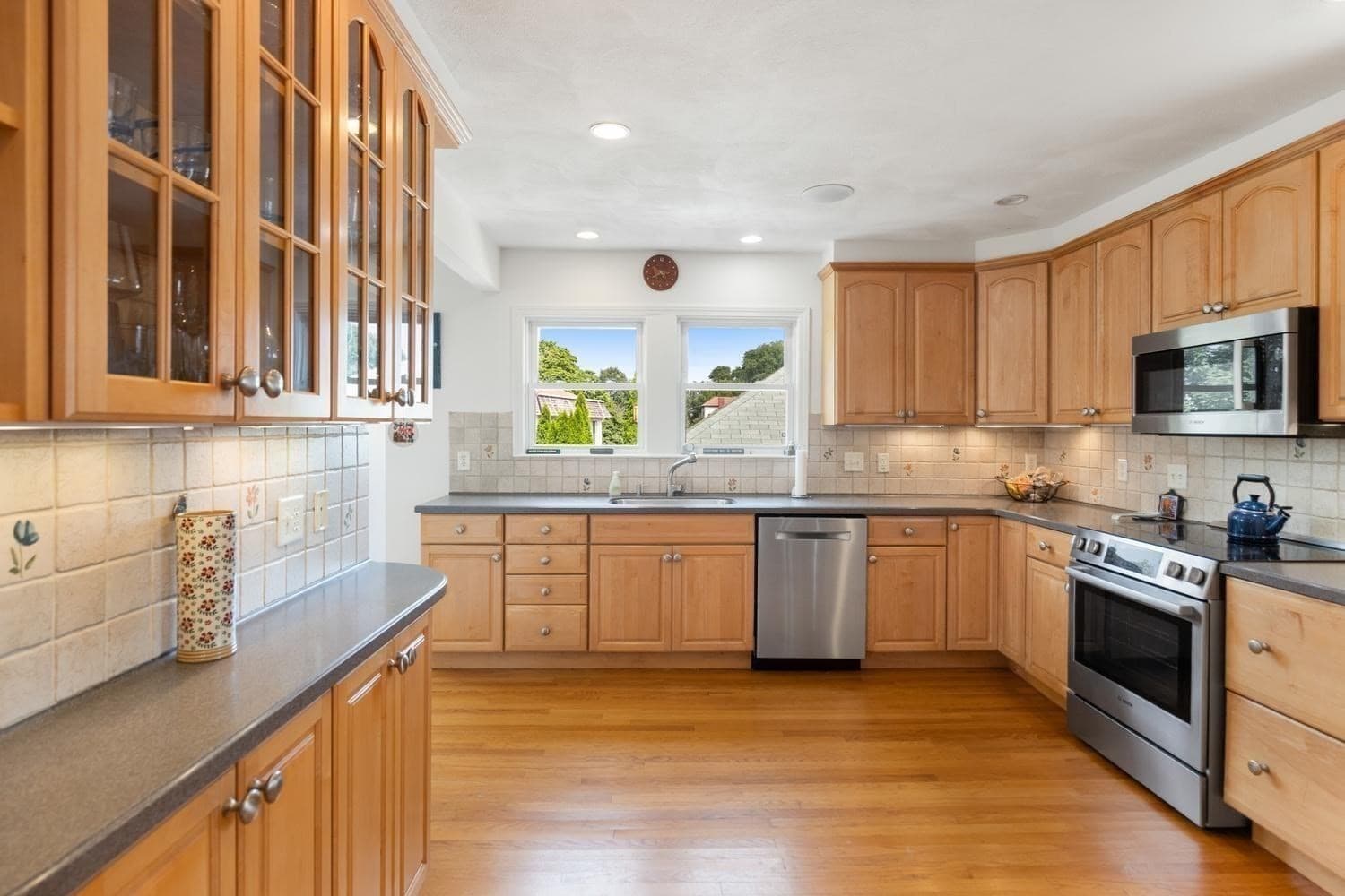 Single Family Residence at 501 Belmont St, Belmont MA 02478, photo 14 of 42