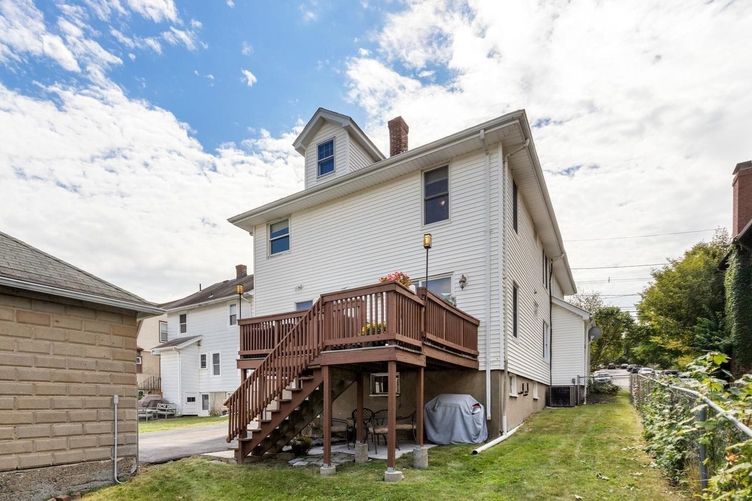 Single Family Residence at 501 Belmont St, Belmont MA 02478, photo 41 of 42