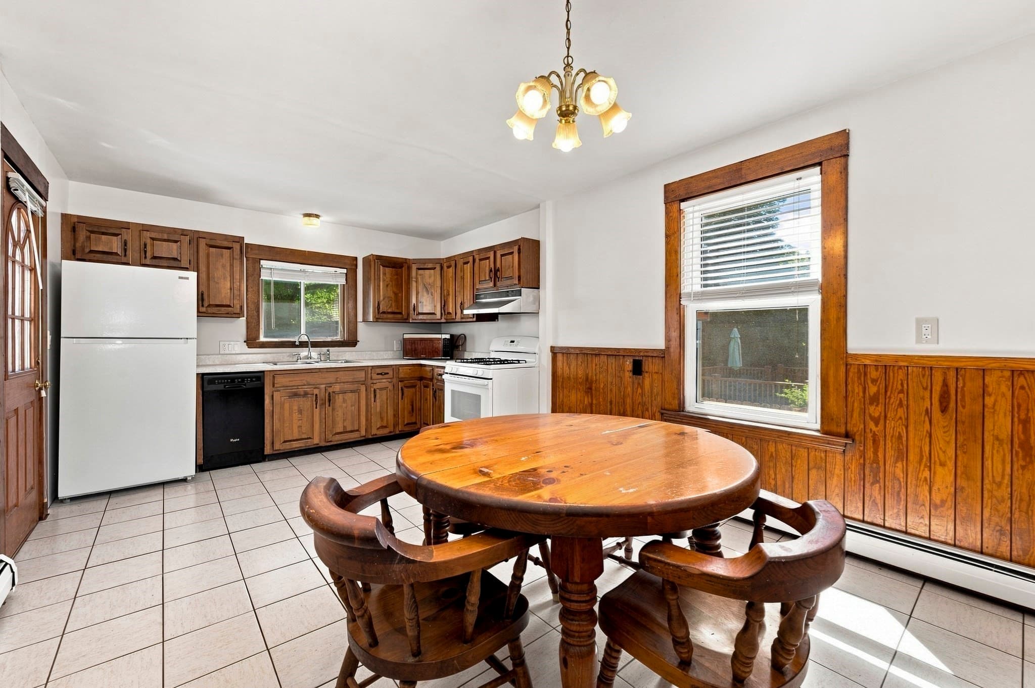 Single Family Residence at 9 Gregg St, Beverly MA 01915, Beverly, photo 23 of 40