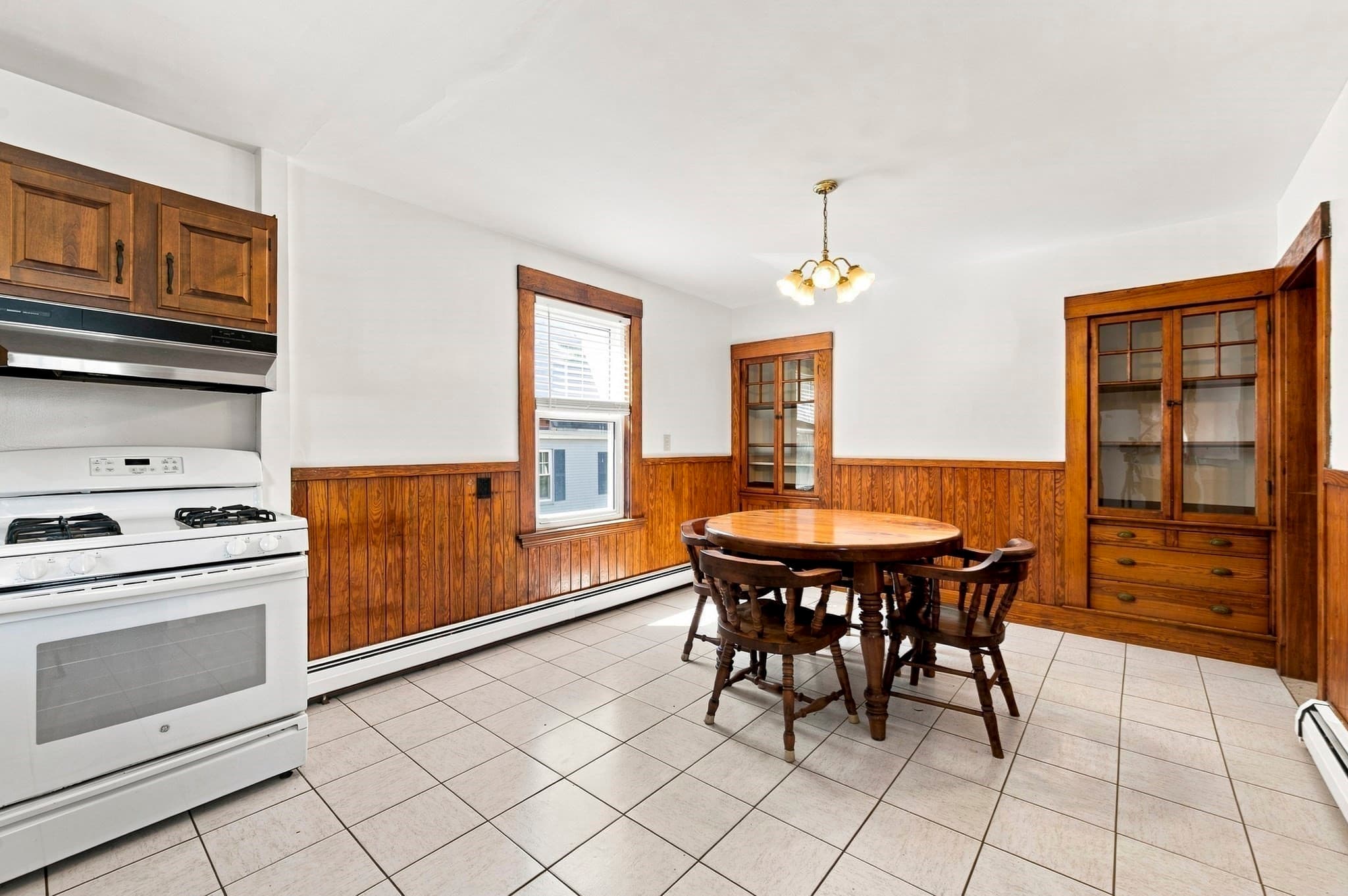 Single Family Residence at 9 Gregg St, Beverly MA 01915, Beverly, photo 26 of 40