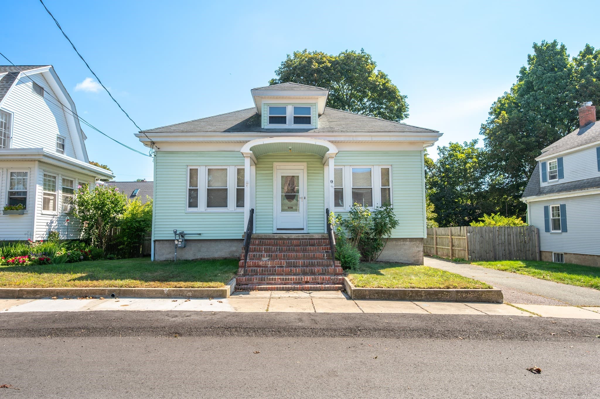 9 Gregg St, Beverly MA 01915