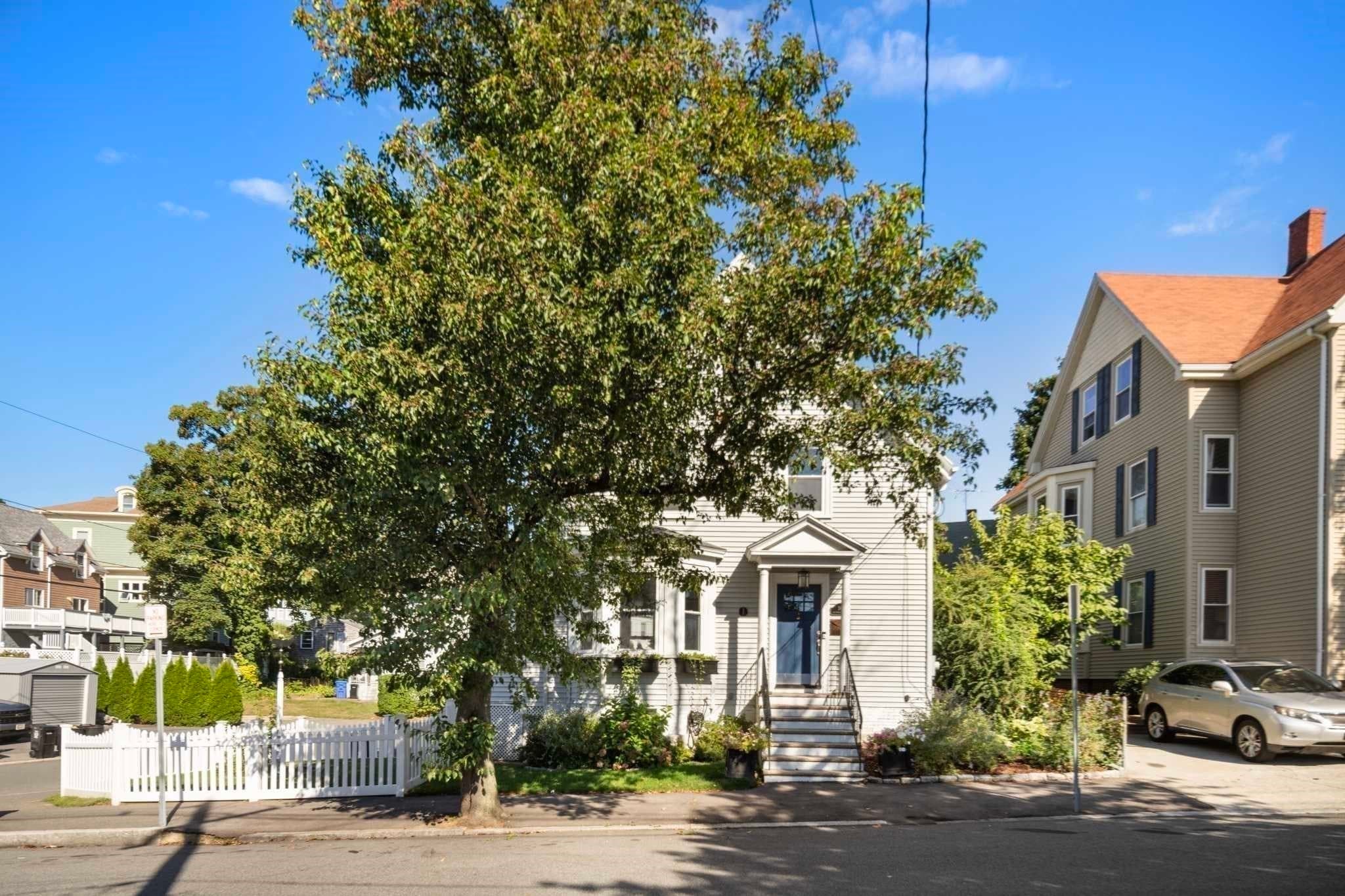 Single Family Residence at 50 Columbia St, Swampscott MA 01907, Swampscott, photo 3 of 42