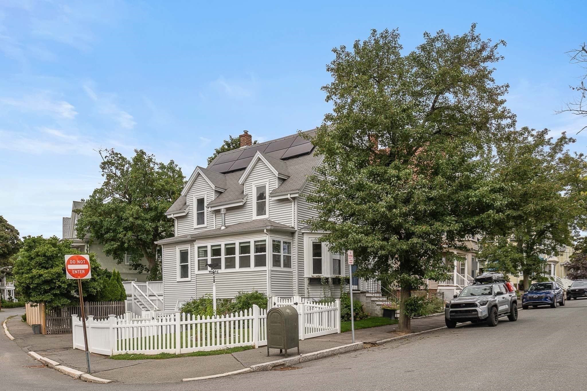 50 Columbia St, Swampscott MA 01907