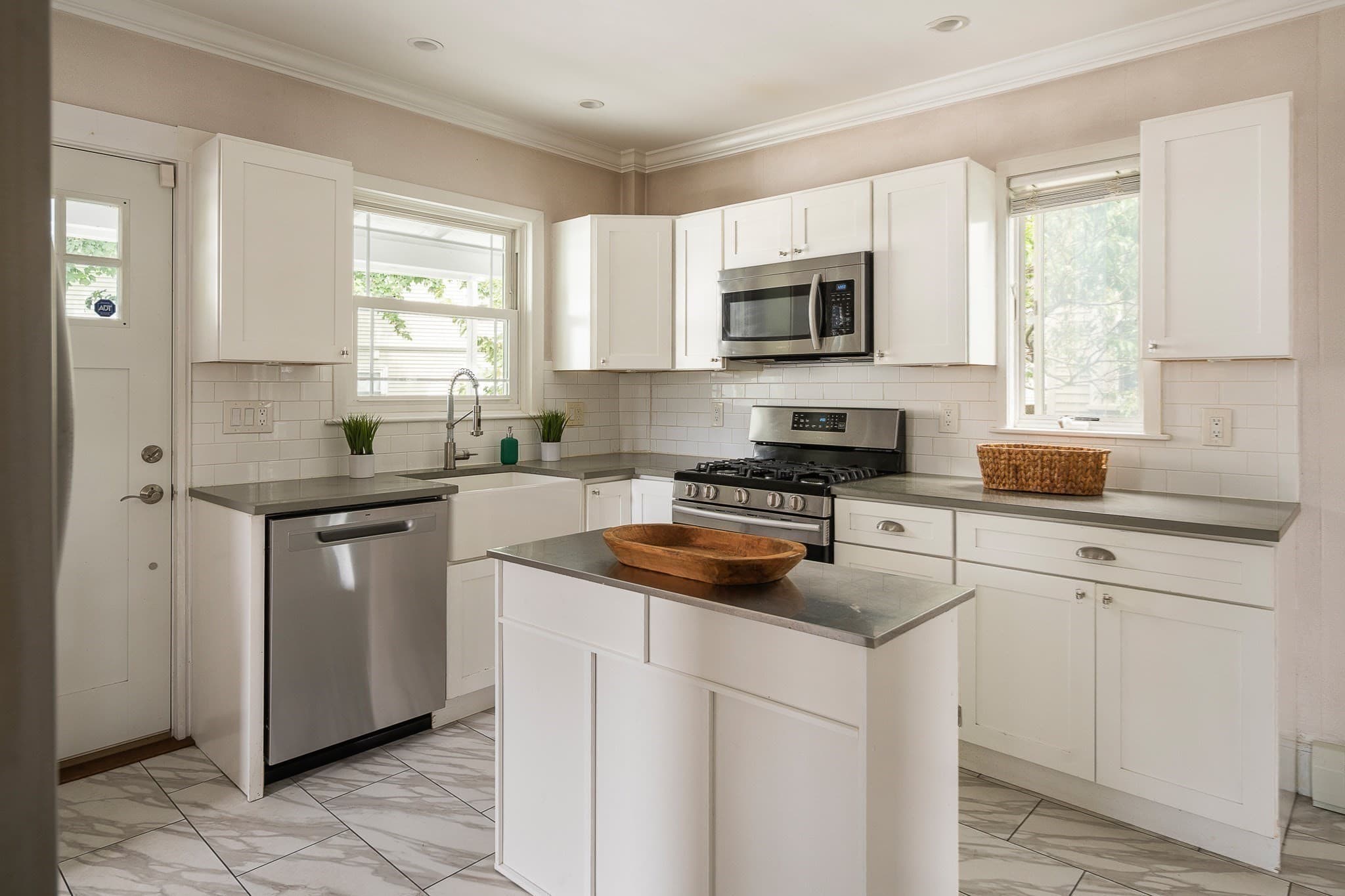 Single Family Residence at 50 Columbia St, Swampscott MA 01907, Swampscott, photo 19 of 42