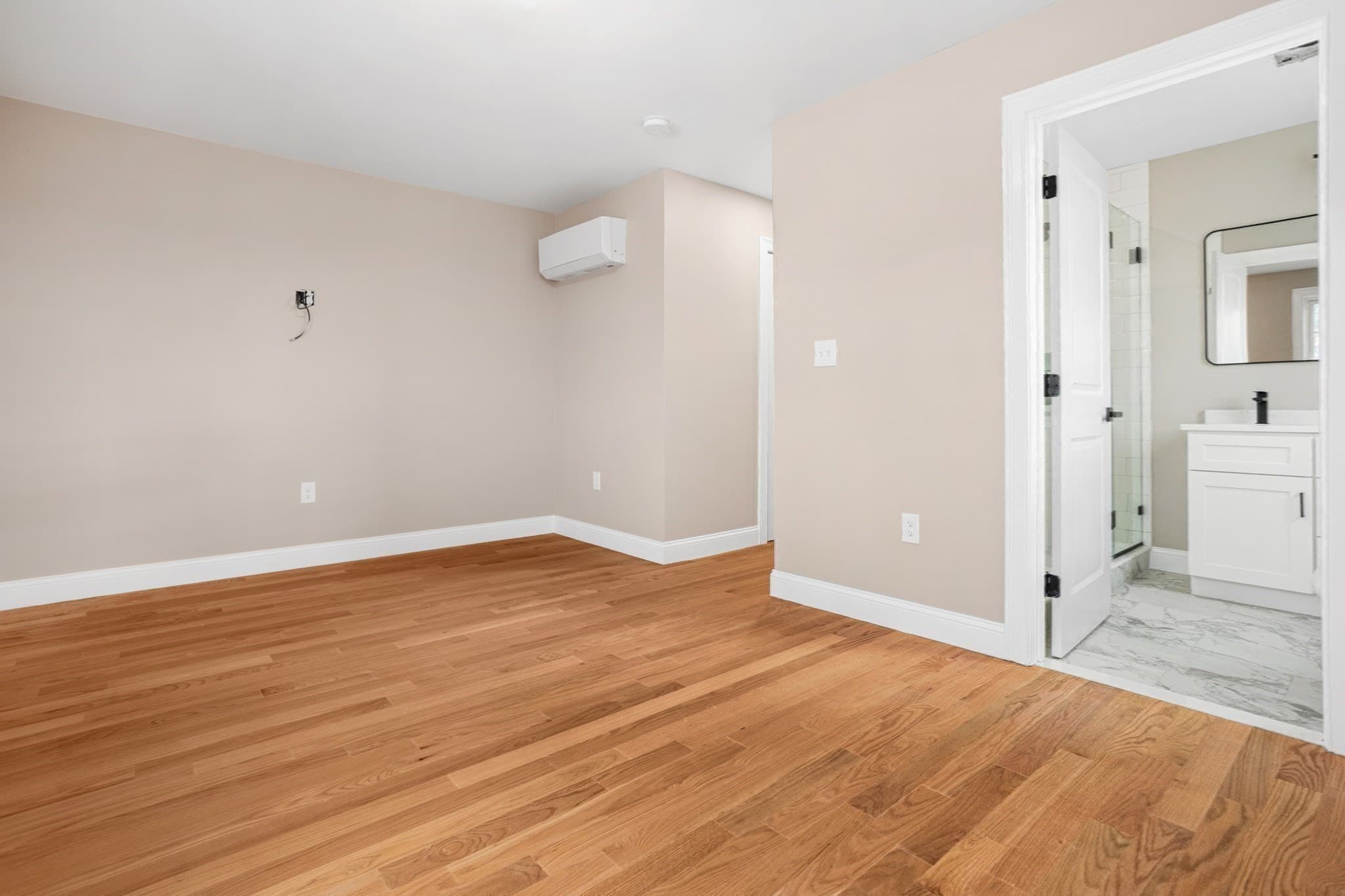 Condominium at 661 Washington Avenue # 1, Revere MA 02151, Revere, photo 24 of 40