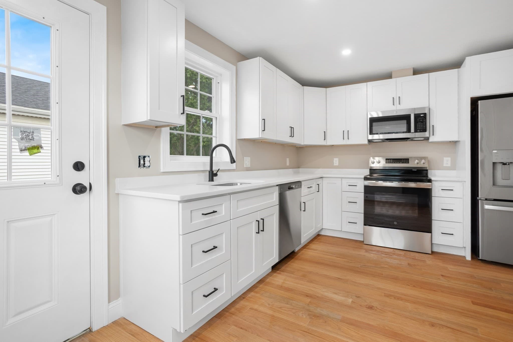 Condominium at 661 Washington Avenue # 1, Revere MA 02151, Revere, photo 34 of 40