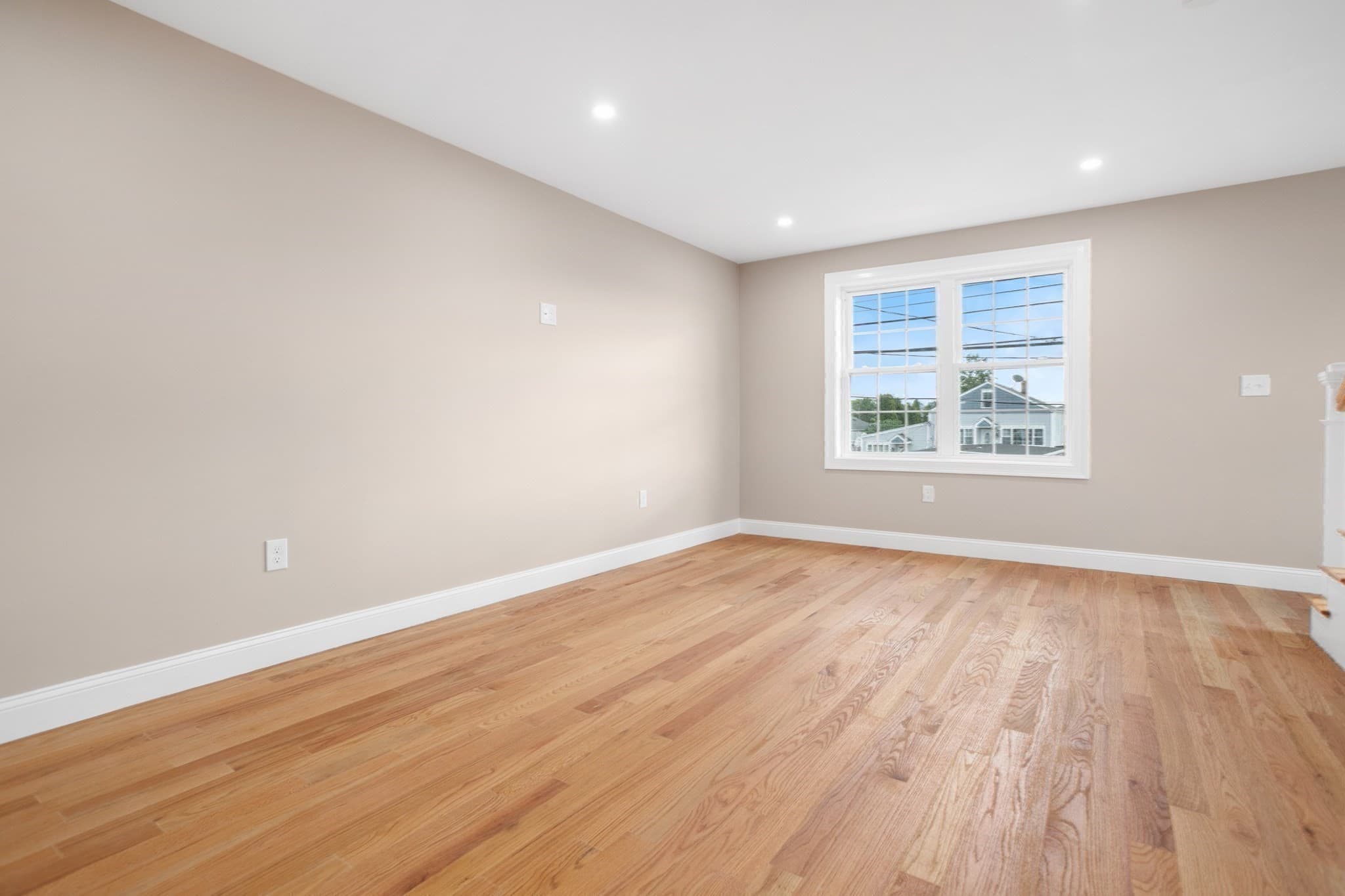 Condominium at 661 Washington Avenue # 1, Revere MA 02151, Revere, photo 18 of 40