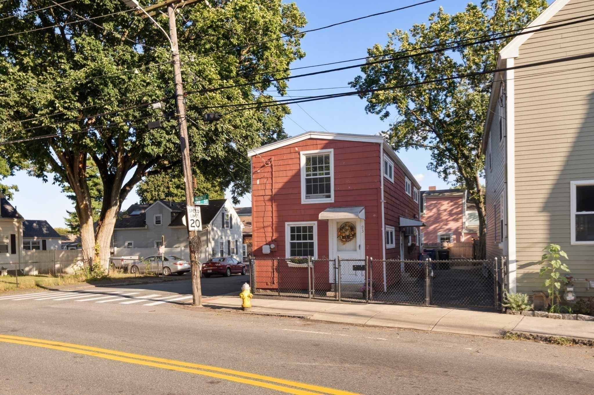 Single Family Residence at 93 Mason St, Salem MA 01970, Salem, photo 3 of 19