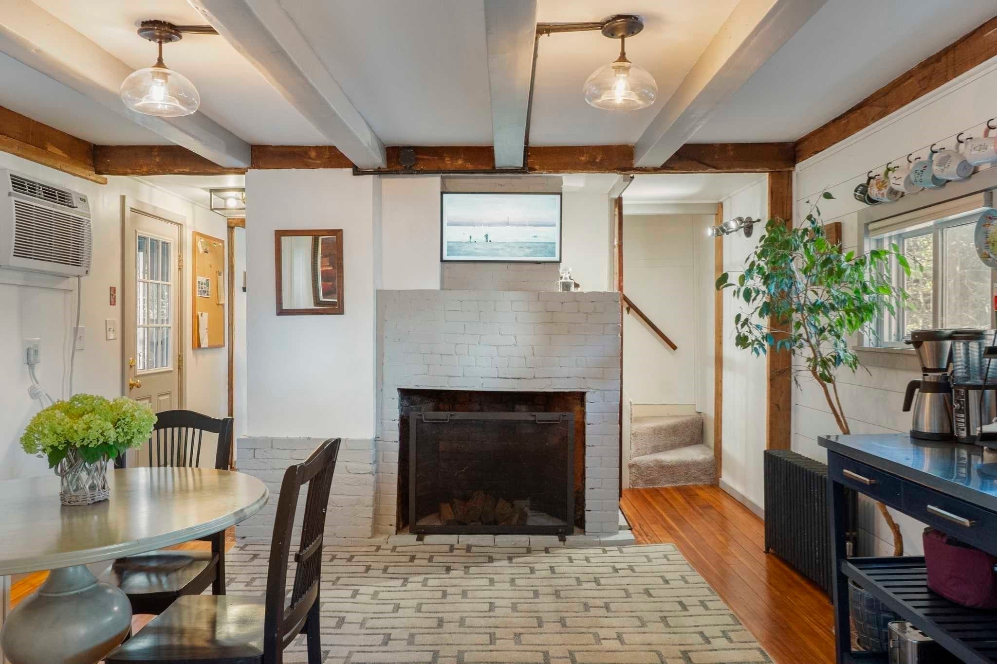 Single Family Residence at 93 Mason St, Salem MA 01970, Salem, photo 11 of 19