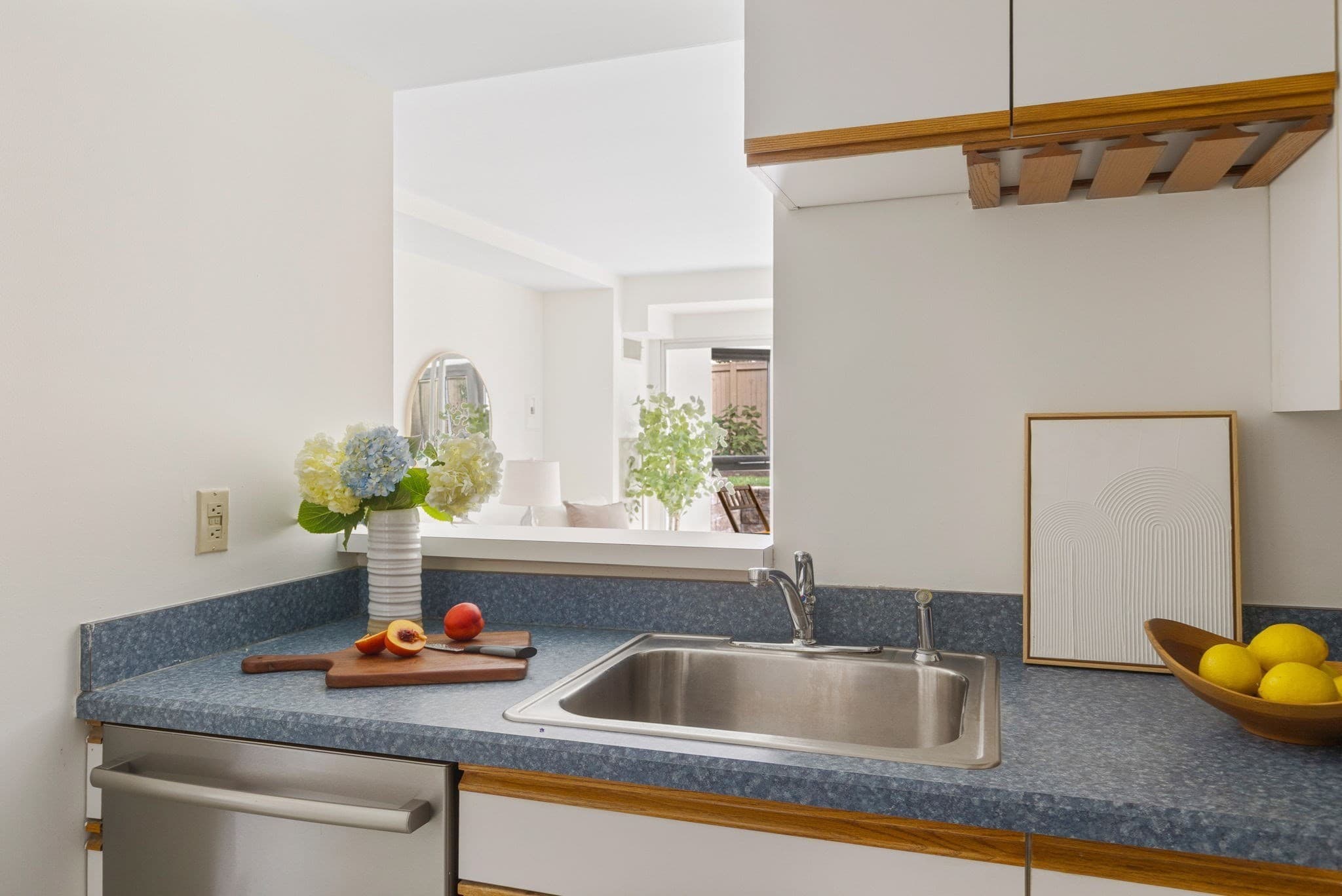 Condominium at 975 Massachusetts Avenue # 108, Arlington MA 02476, Arlington, photo 4 of 21
