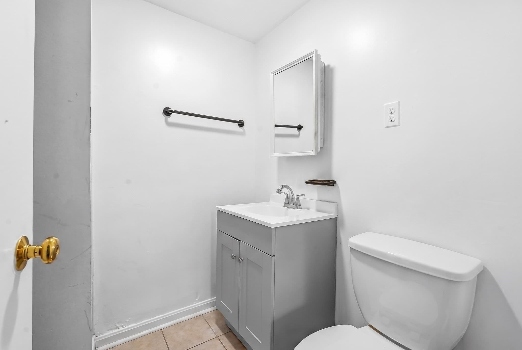 Single Family Residence at 24 College Farm Rd, Waltham MA 02451, photo 17 of 31