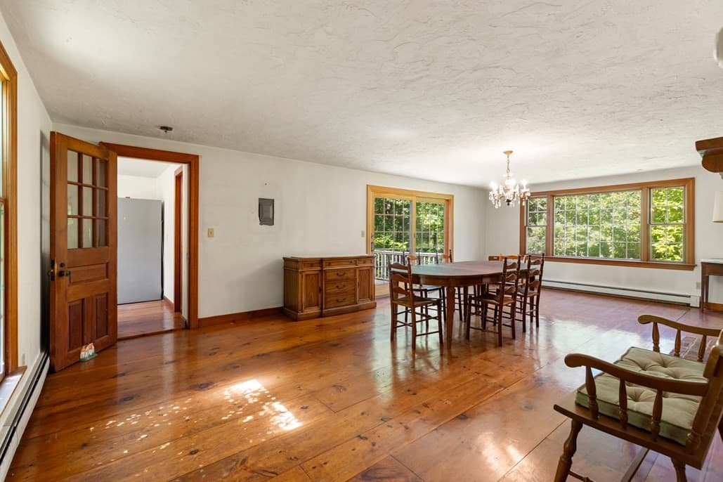 Single Family Residence at 220 Essex St, Lynnfield MA 01940, Lynnfield, photo 12 of 42