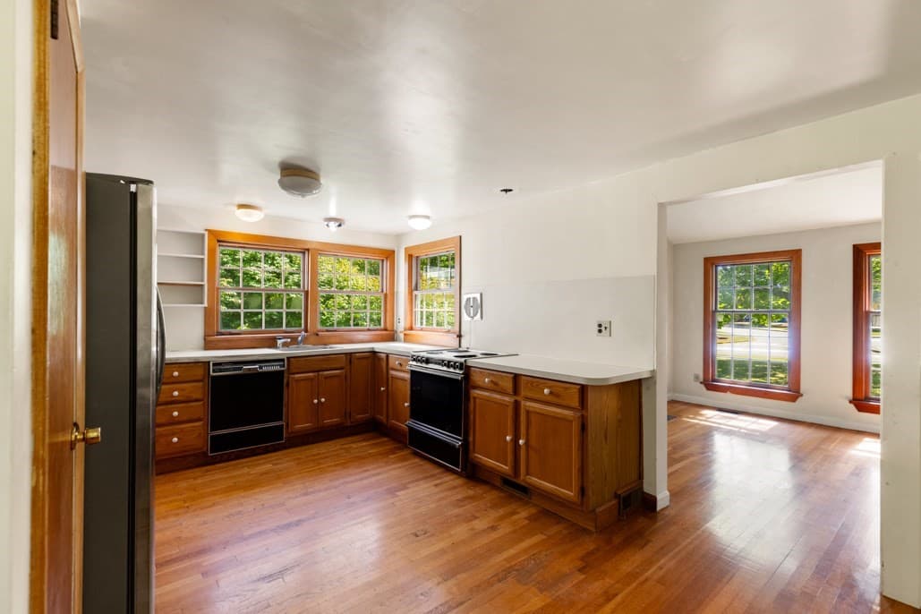 Single Family Residence at 220 Essex St, Lynnfield MA 01940, Lynnfield, photo 22 of 42