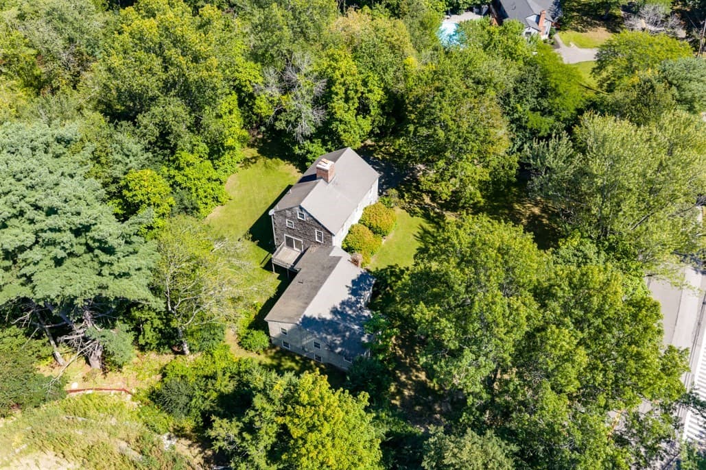 Single Family Residence at 220 Essex St, Lynnfield MA 01940, Lynnfield, photo 3 of 42