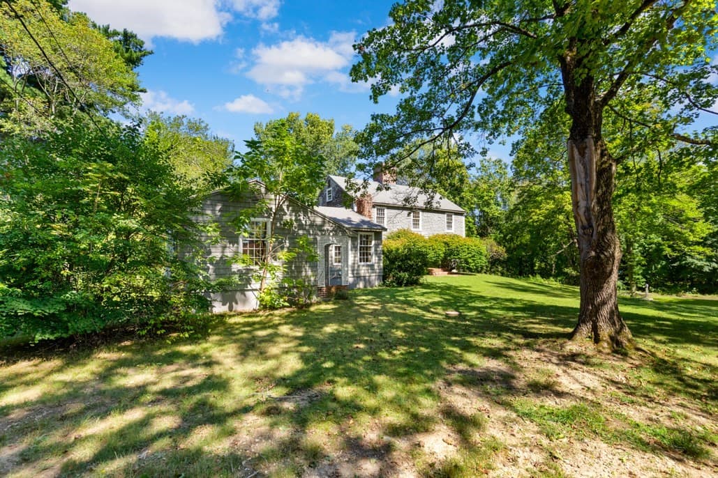Single Family Residence at 220 Essex St, Lynnfield MA 01940, Lynnfield, photo 10 of 42