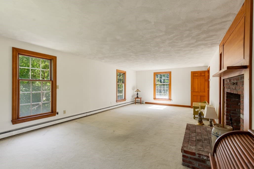 Single Family Residence at 220 Essex St, Lynnfield MA 01940, Lynnfield, photo 33 of 42