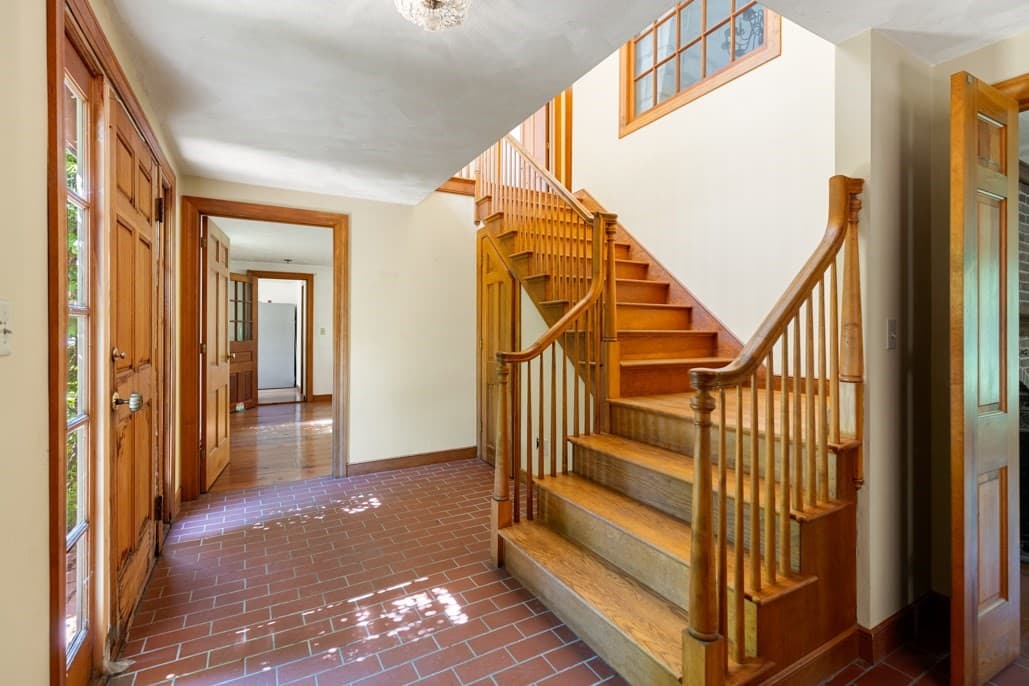 Single Family Residence at 220 Essex St, Lynnfield MA 01940, Lynnfield, photo 11 of 42