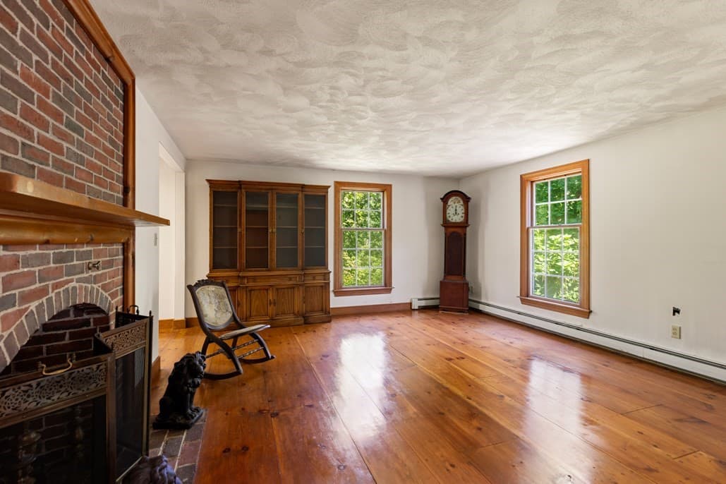 Single Family Residence at 220 Essex St, Lynnfield MA 01940, Lynnfield, photo 19 of 42