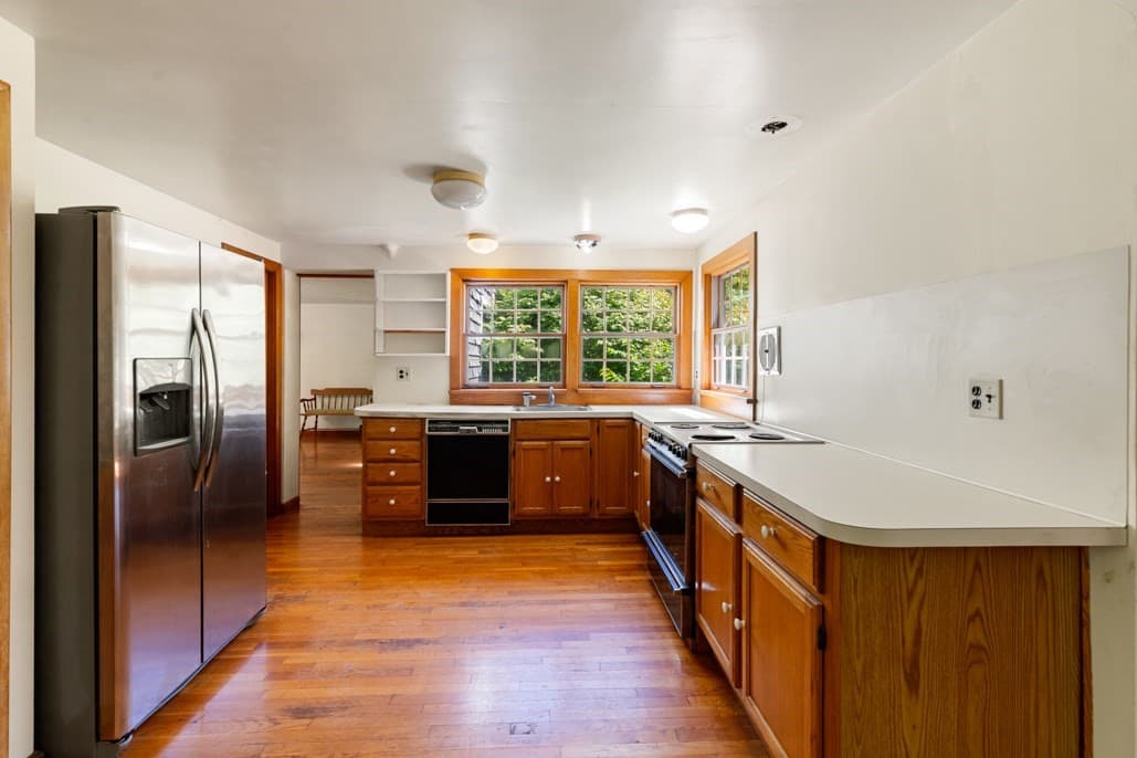 Single Family Residence at 220 Essex St, Lynnfield MA 01940, Lynnfield, photo 21 of 42