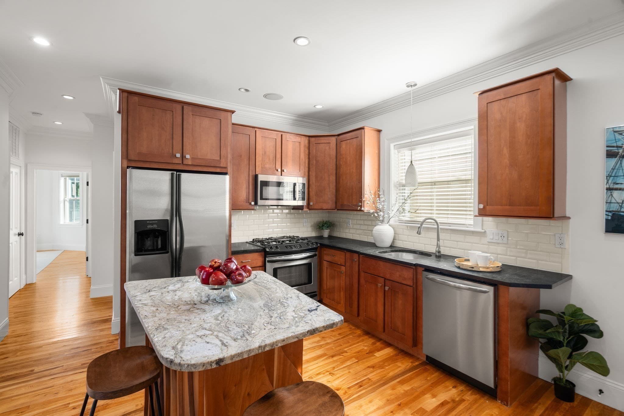 Condominium at 35 White Pl # 3, Brookline MA 02445, Brookline, photo 2 of 18