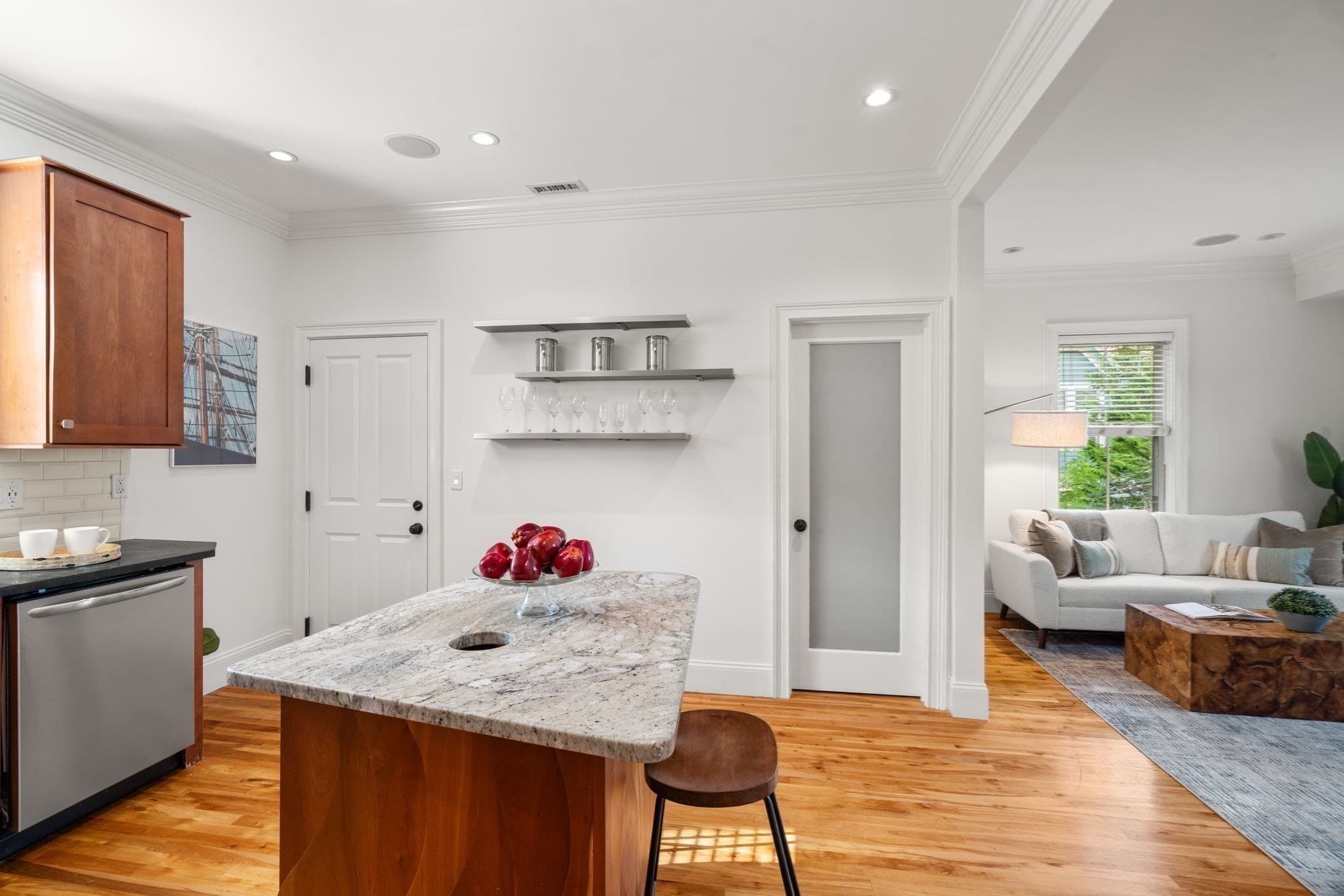 Condominium at 35 White Pl # 3, Brookline MA 02445, Brookline, photo 3 of 18