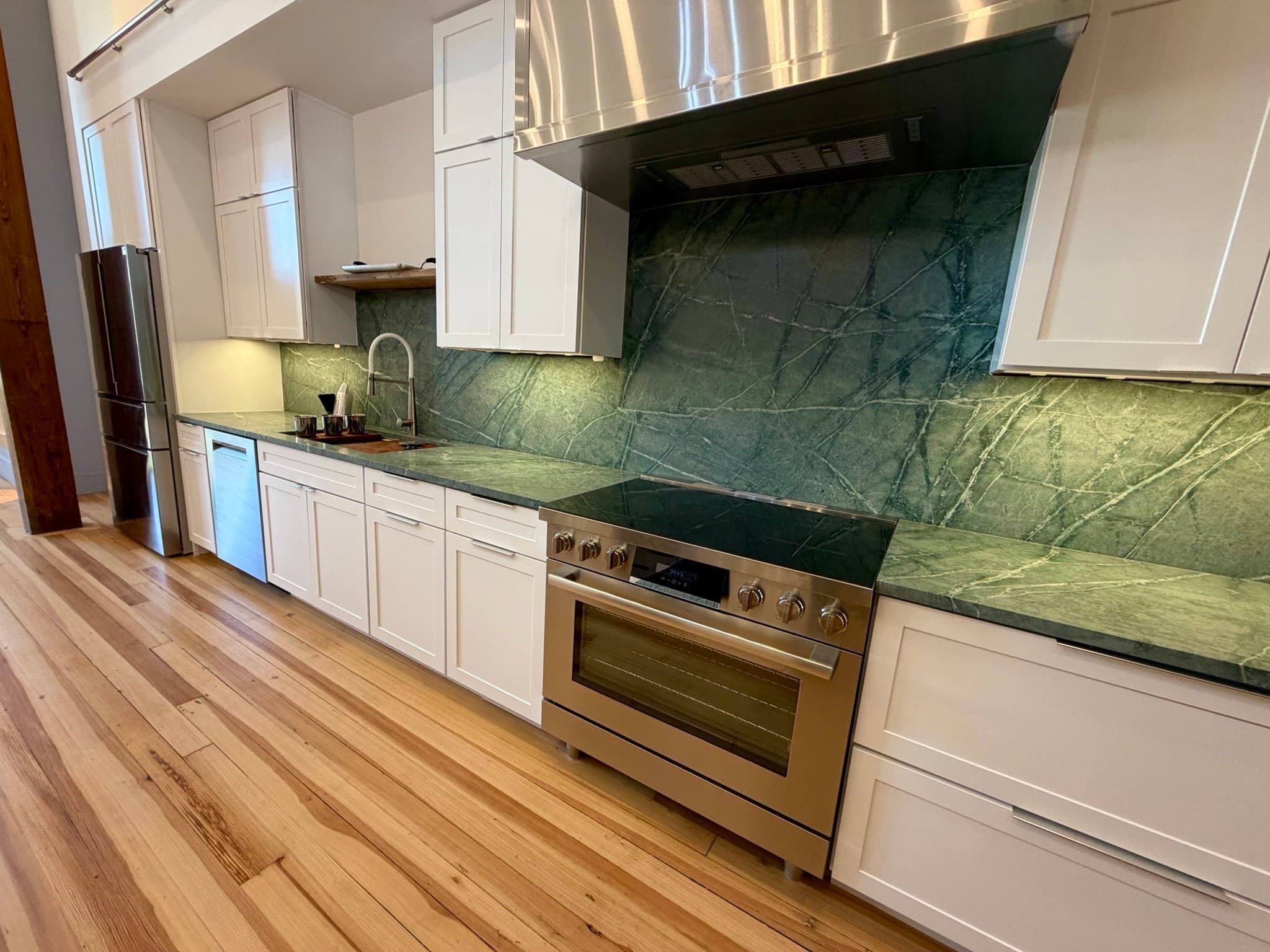 Condominium at 1001 Shirley St # 3, Winthrop MA 02152, Winthrop, photo 3 of 14