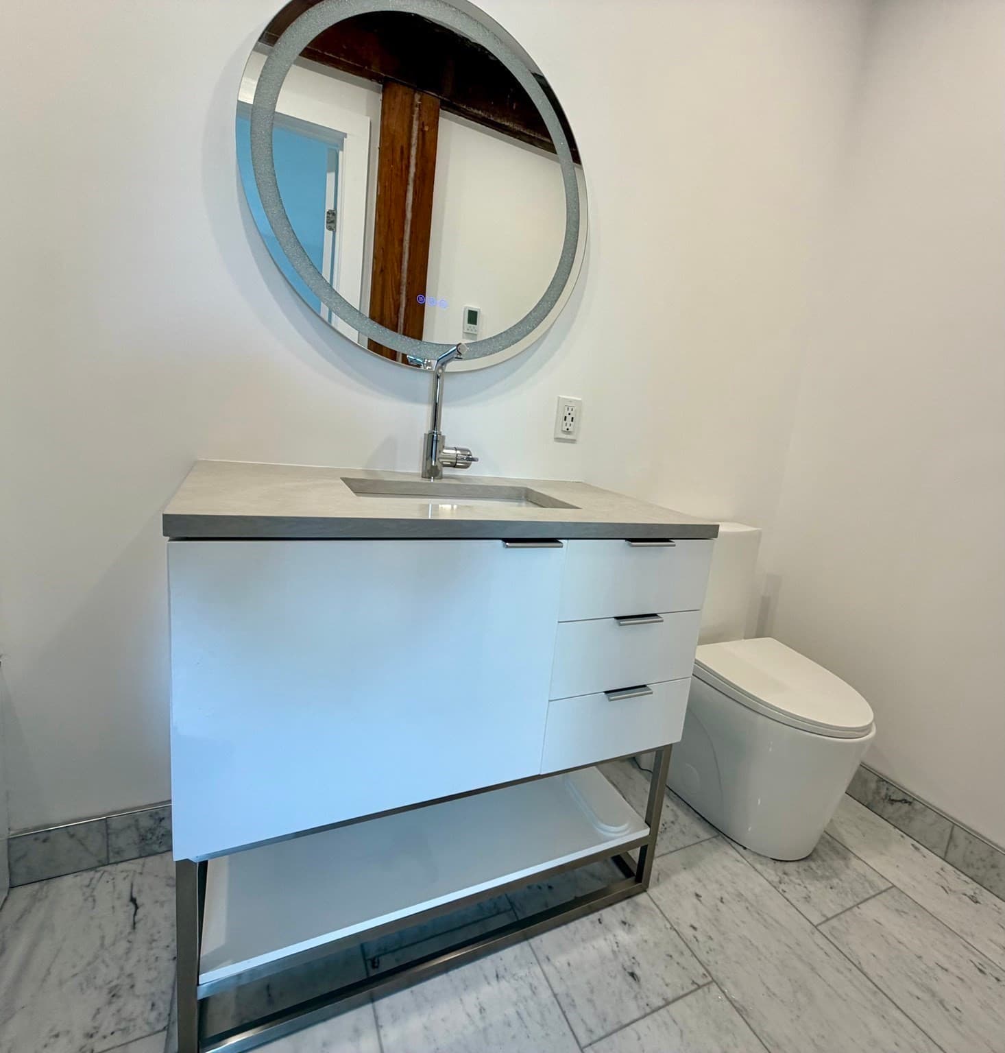 Condominium at 1001 Shirley St # 3, Winthrop MA 02152, Winthrop, photo 8 of 14