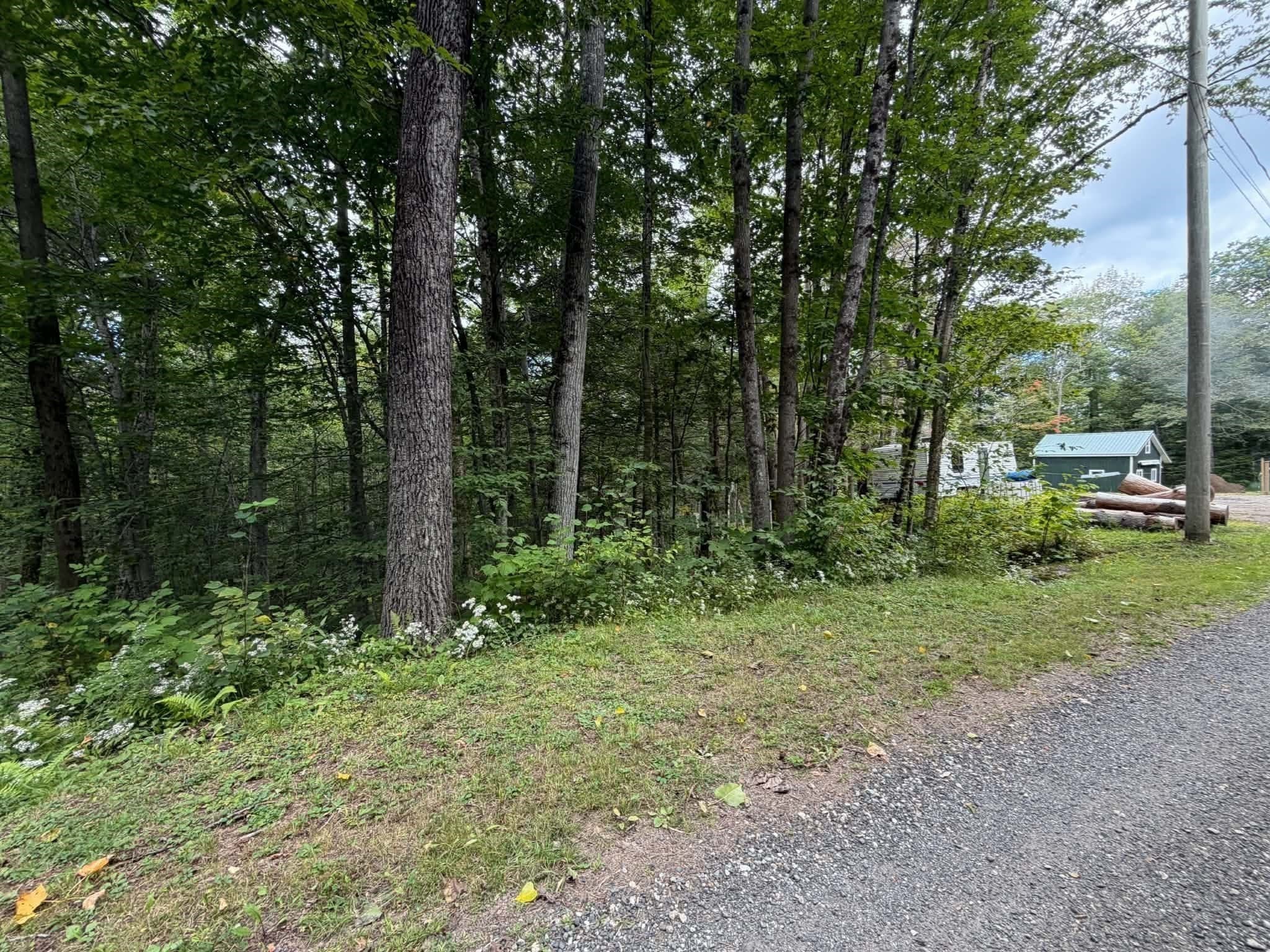 Residential at 27 Navaho Ln, Heath MA 01346, photo 9 of 30